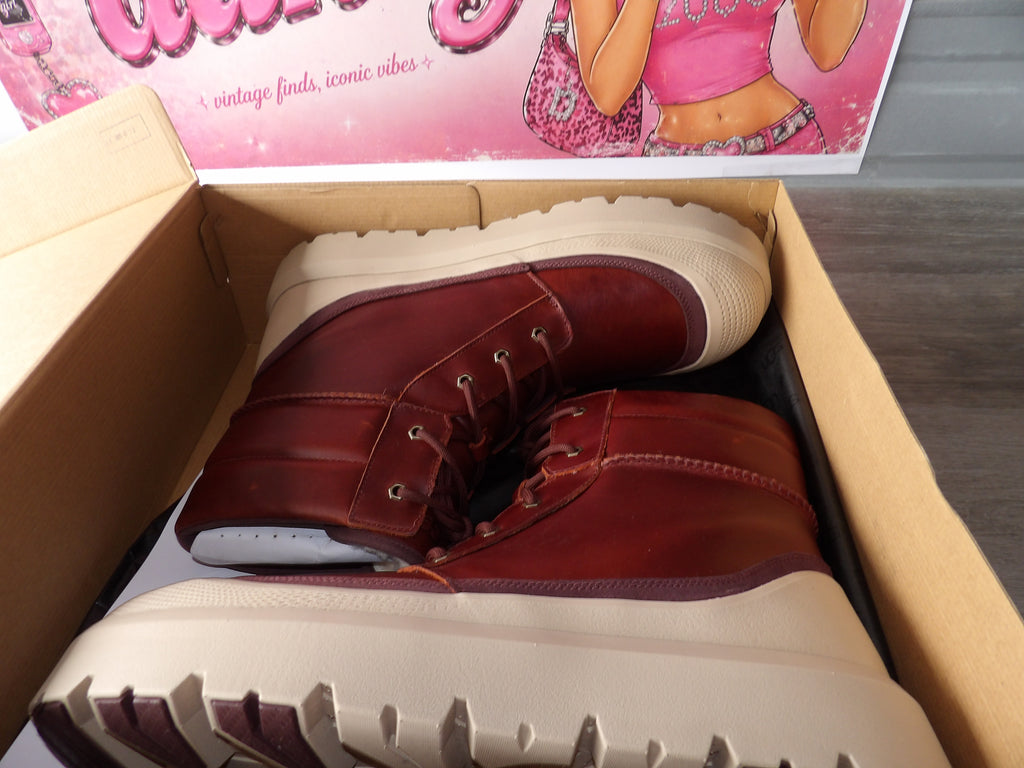 UGG Men's Neumal High Weather Hybrid Boots – Burgundy (Size EU 15)