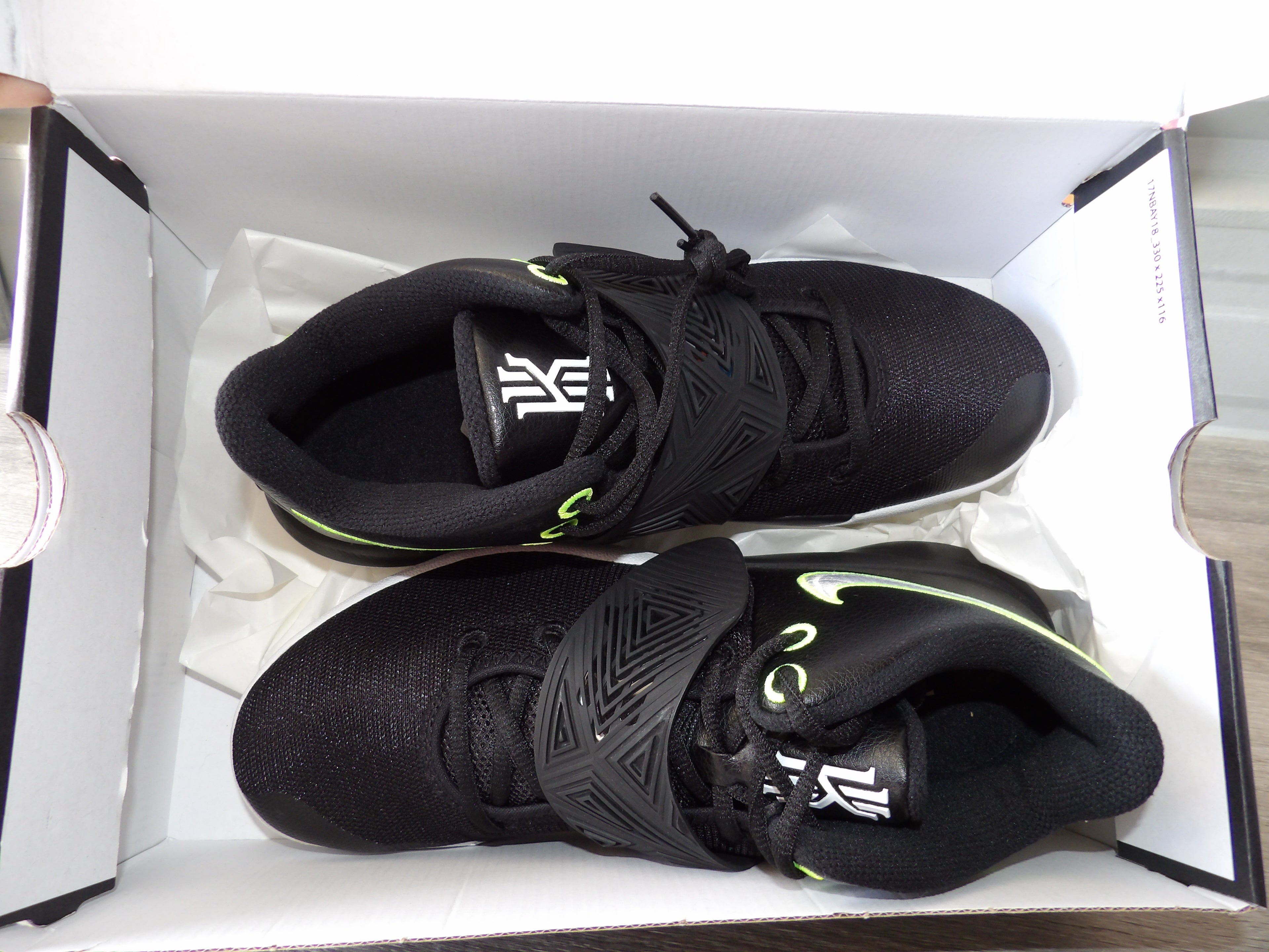 Nike Kyrie Flytrap III – Black/White/Volt (Size US Men's 9.5/Women's 11)
