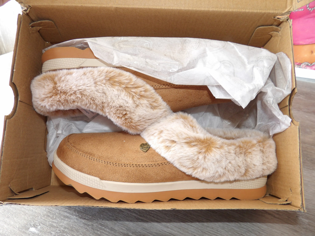 Skechers BOBS Cozy Chill Vegan Slippers – Chestnut (Size US 6.5)