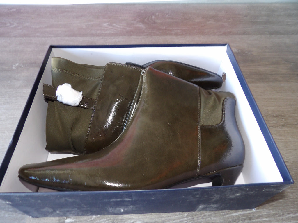 Voaboasy Brown Patent Leather Slouchy Boot,Kitten Heel – Dark Green (Size US 10)
