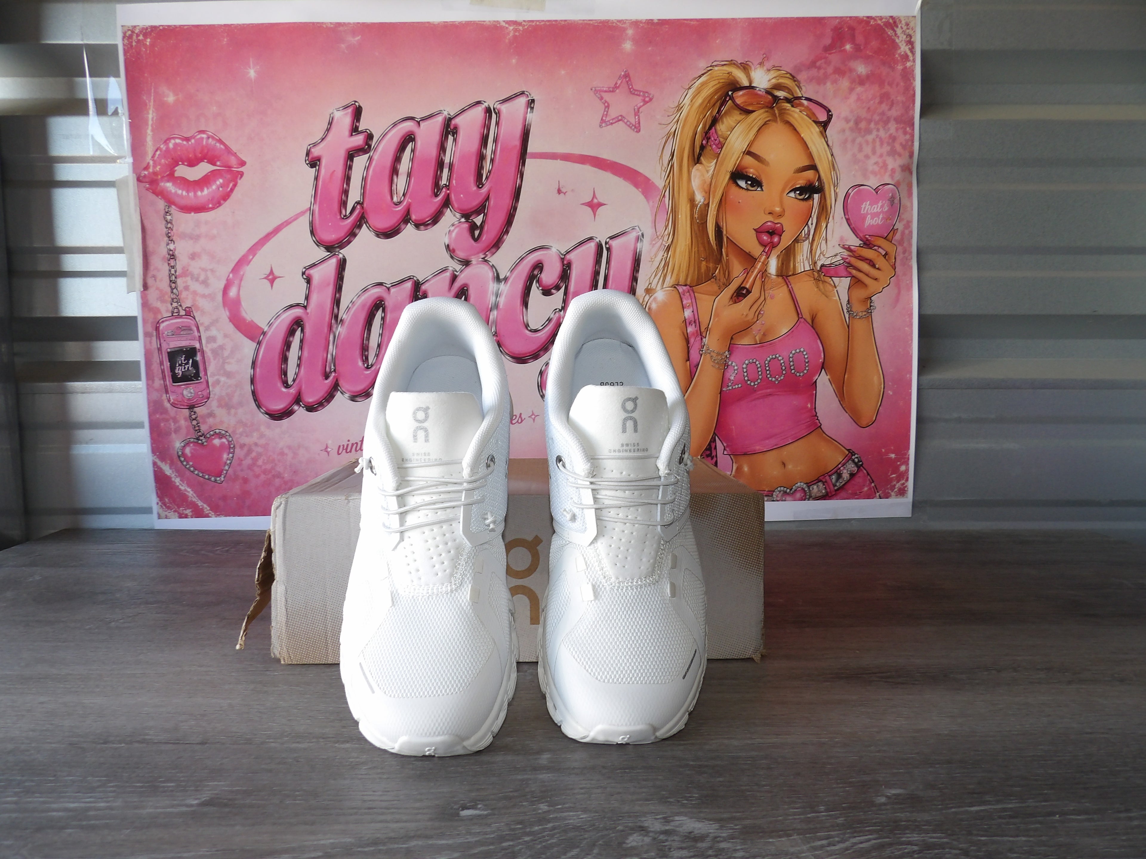 OnCloud Cloud 5 – All White (Size US 8.5)