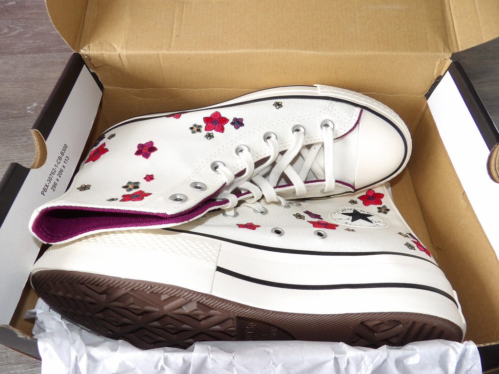 Converse Women's Chuck Taylor All-Star Lift Platform Embroidered Florals High Top Shoes – Floral/White/Burgundy (Size US 7.5)