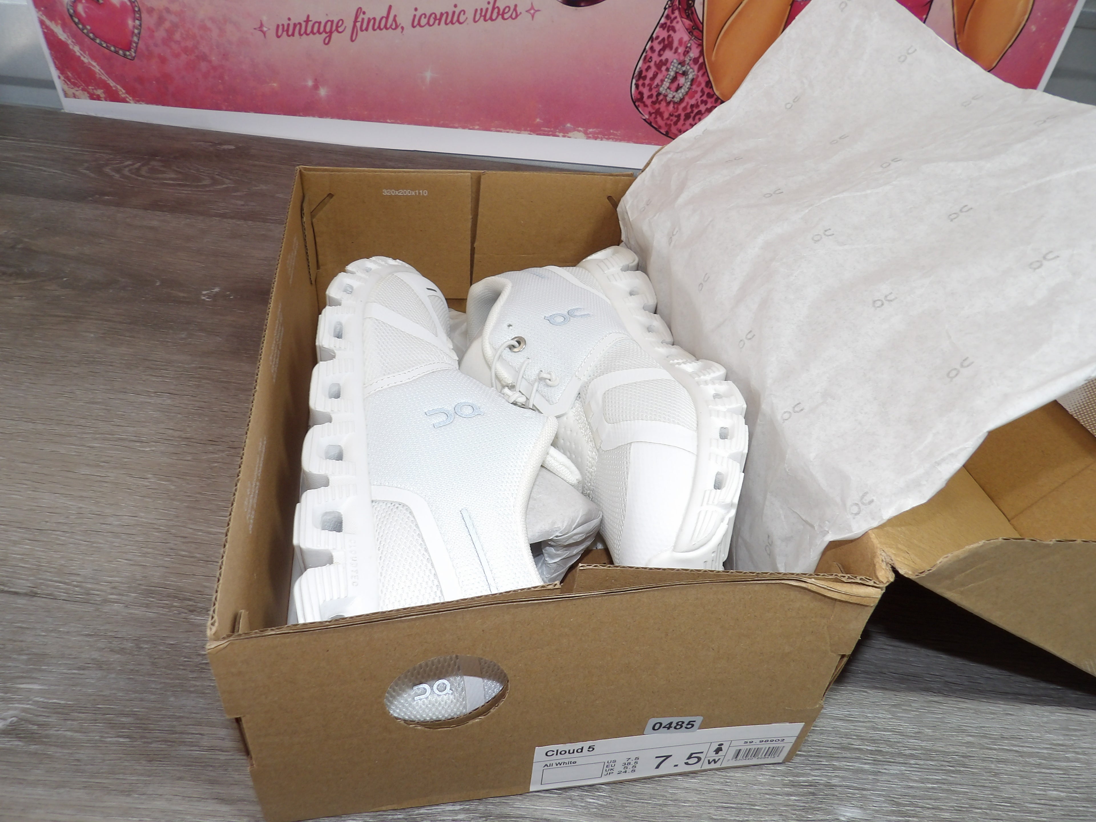 OnCloud Cloud 5 – All White (Size US 7.5)