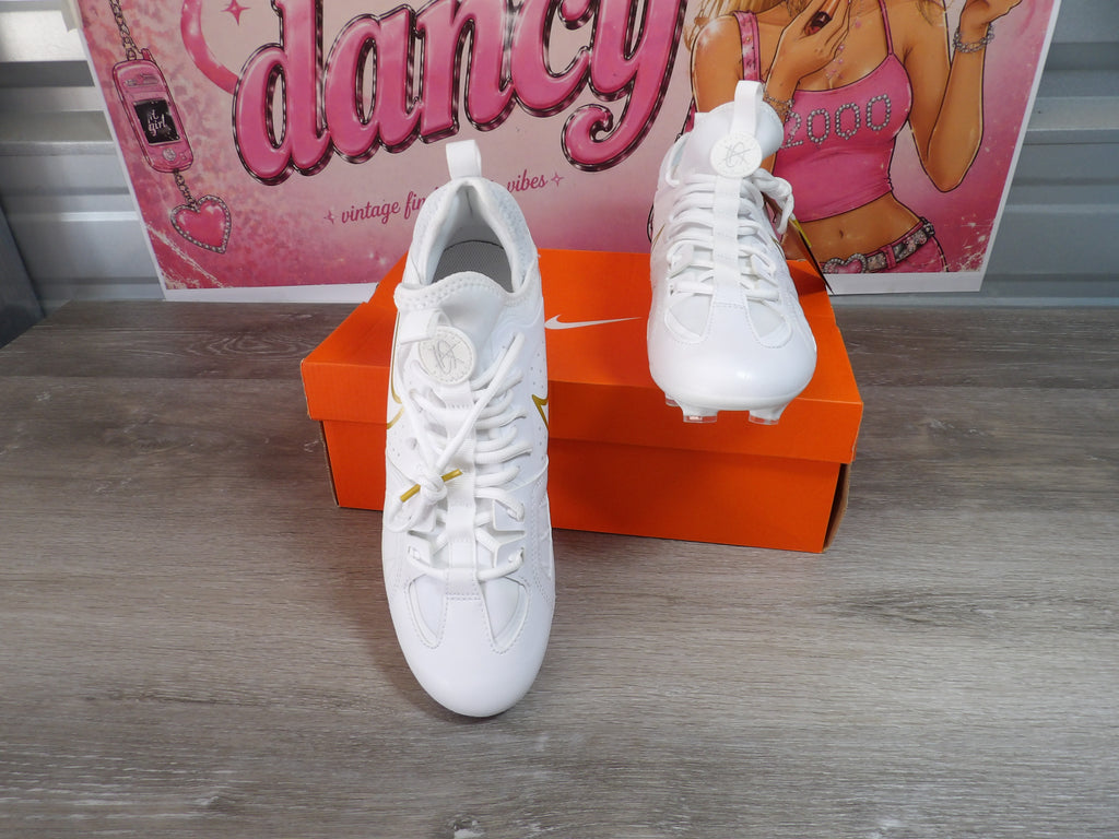 Nike Huarache 9 Varsity LAX Cleats – White/Gold (Size Men's 9.5, Women's 11)