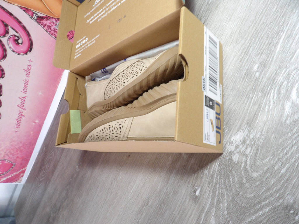 JBU Jambu Peony Women's Casual Shoes – Taupe (Size US 9)