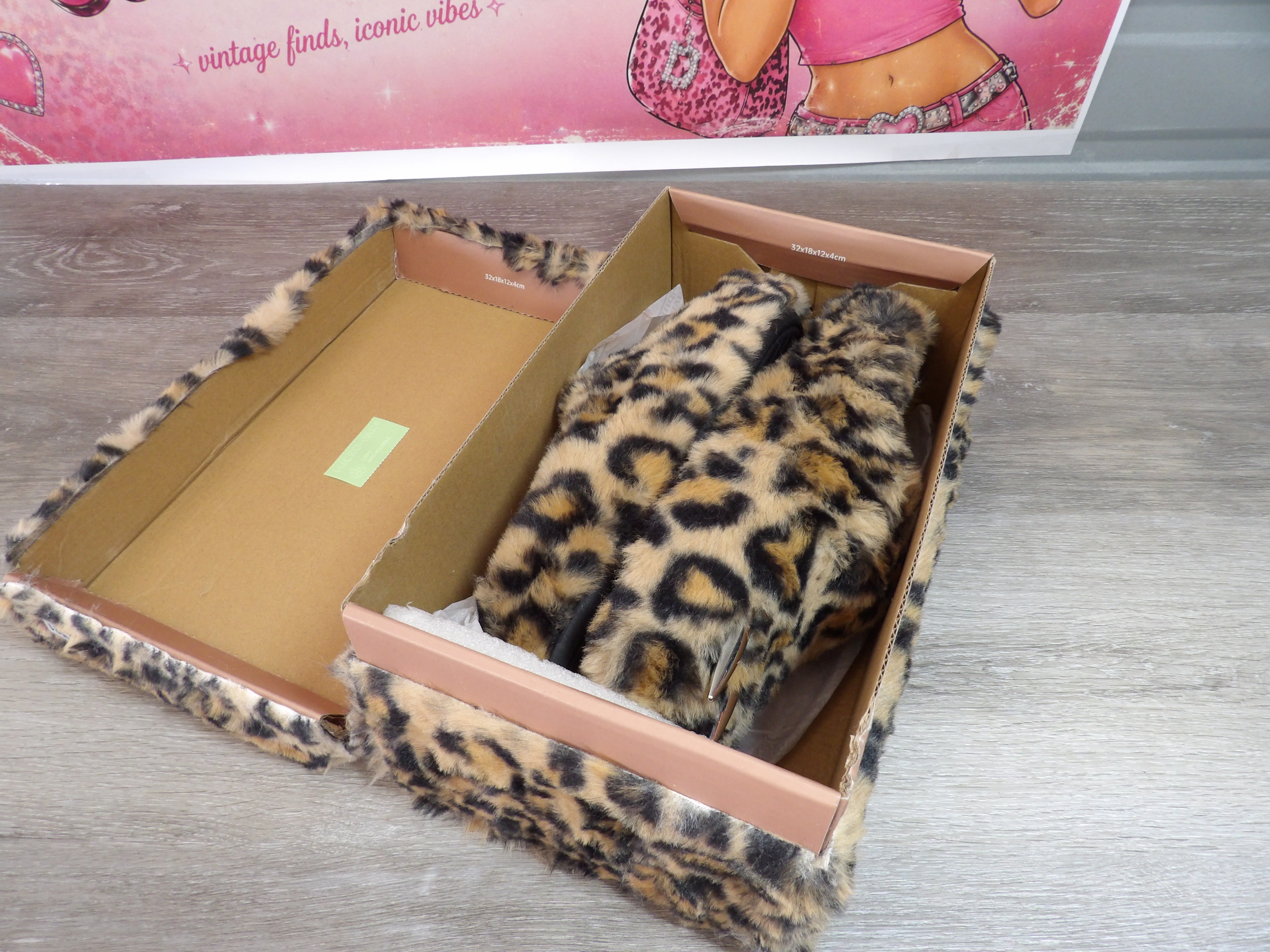 Bravest Studio Bear Claw Mule – Leopard (Size US 9)