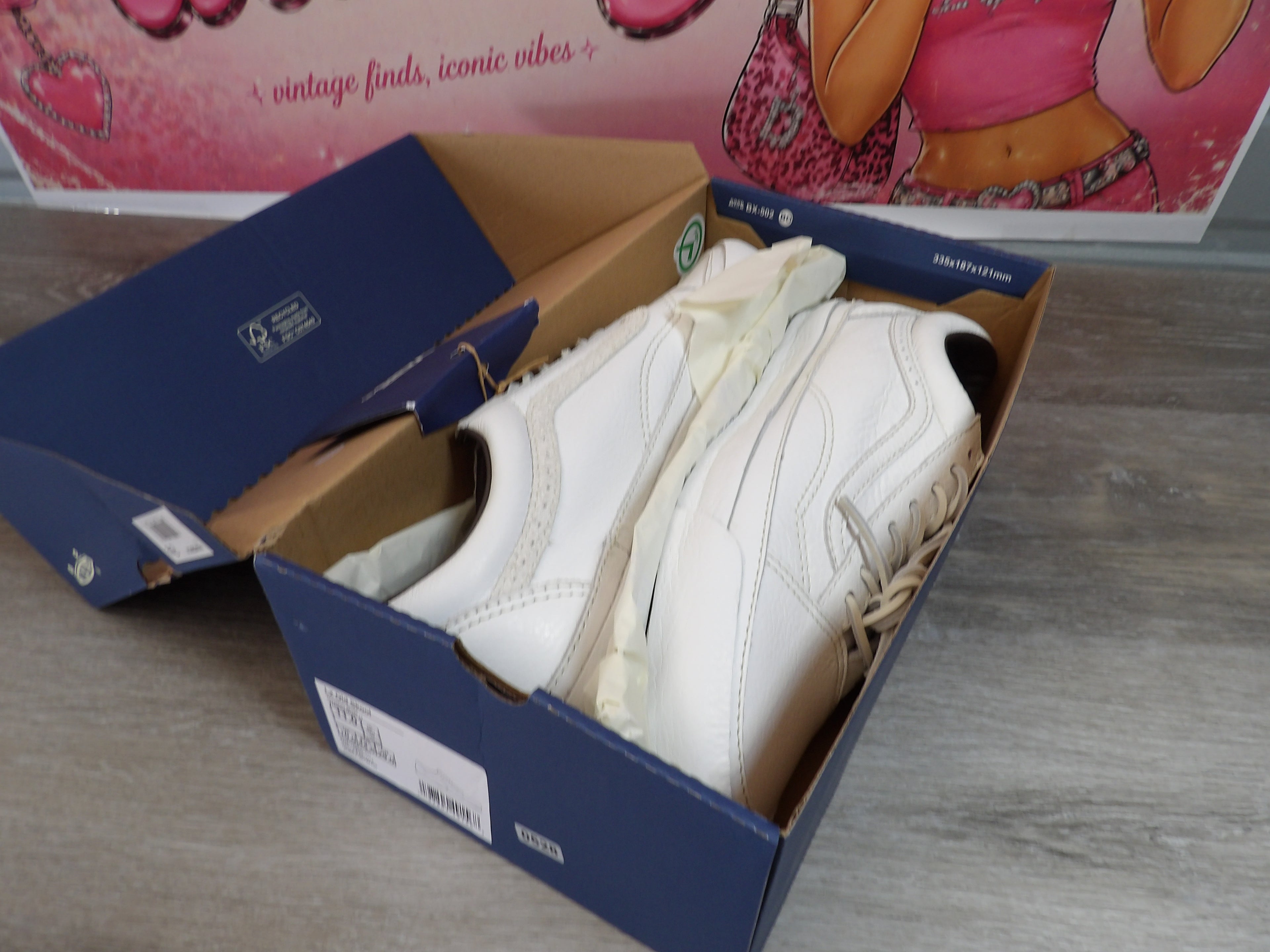 Vans LX Old Skool Sneakers – White (Size US Men's 11)