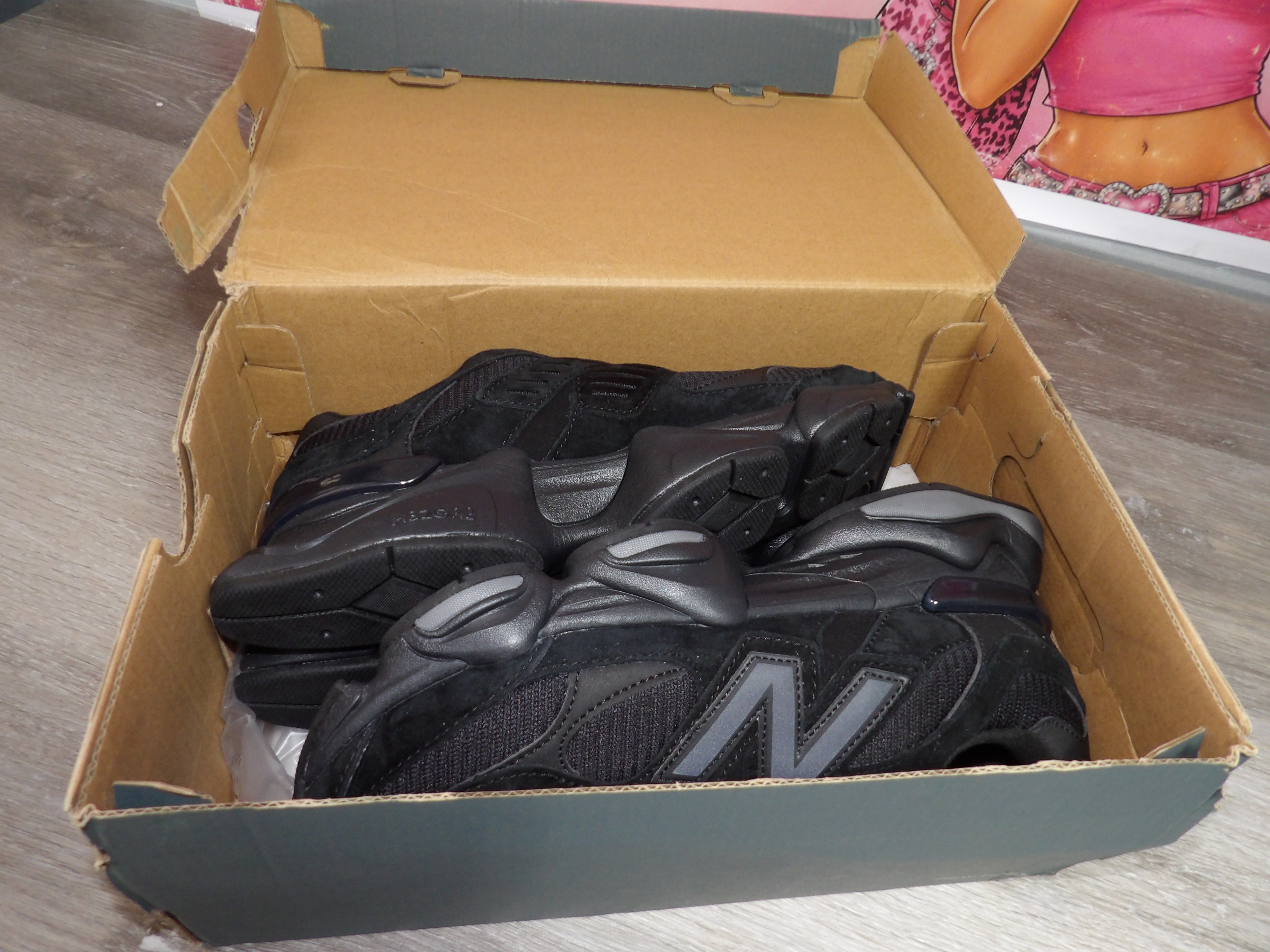 New Balance U9060BPM Sneaker – Black (Size US Men's 8.5)