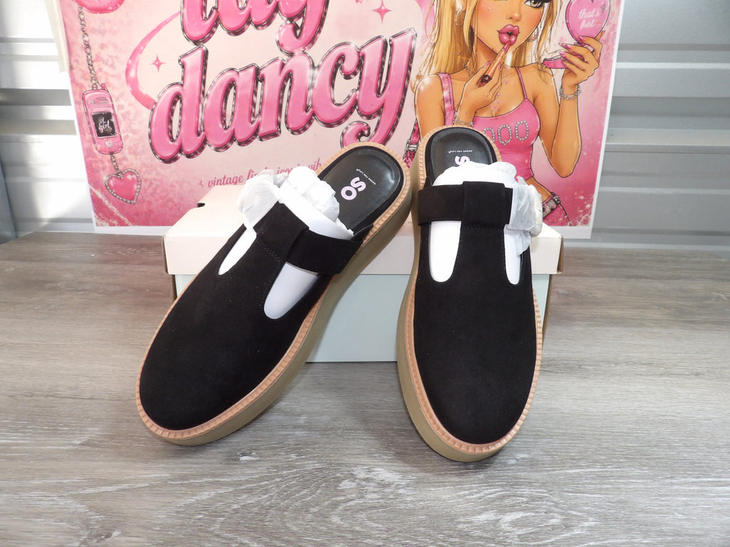 SO Footwear Clogs With Platform Sole – Black (Size US 8.5)