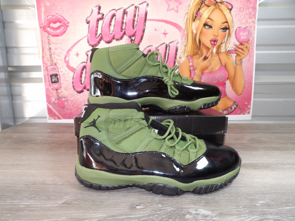 Nike Air Jordan 11 Retro – Black/Green (Size US 13)