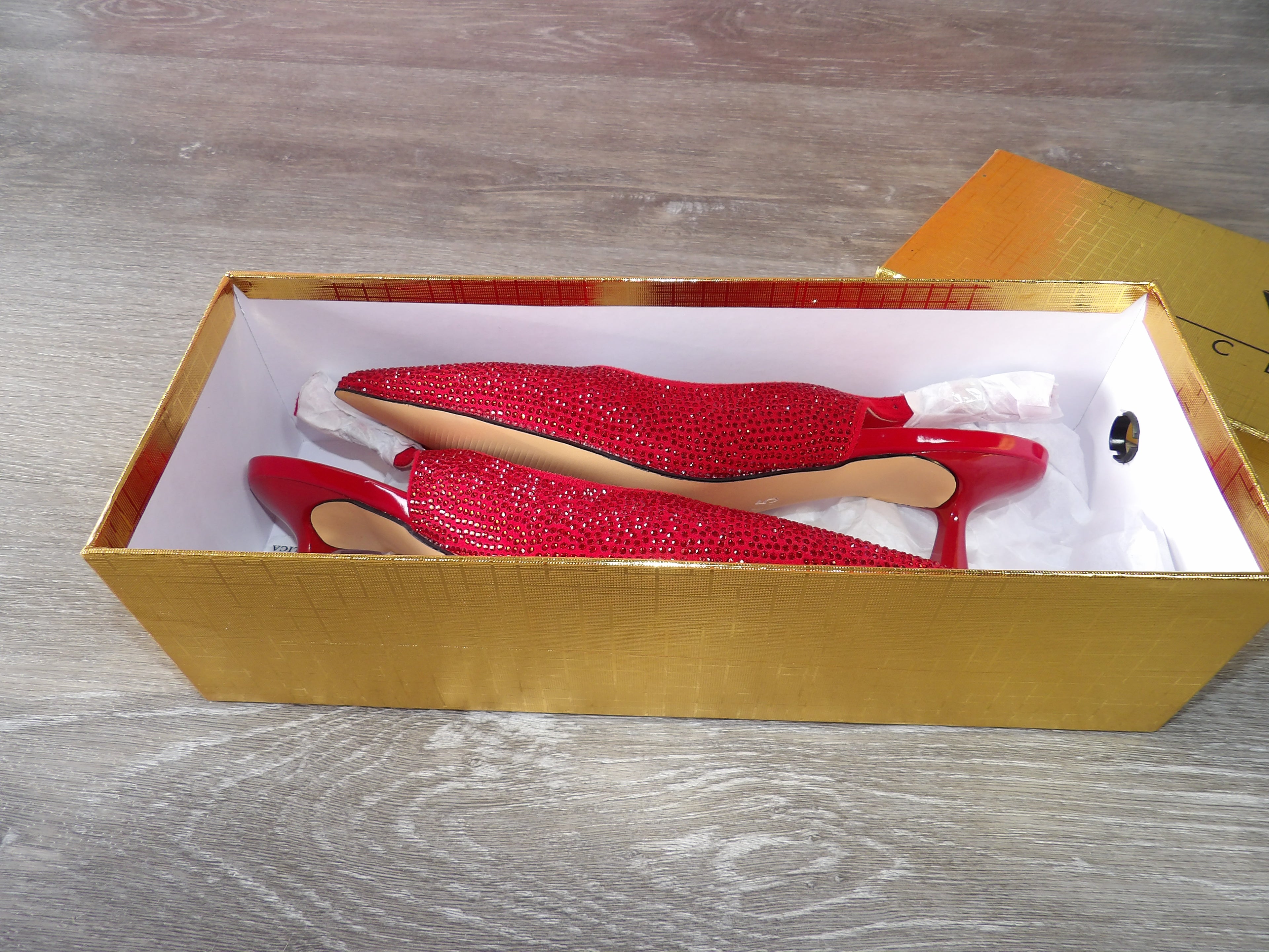 LOCERICH Rhinestone Slingback Kitten Heels – Red/Rhinestone (Size US 7.5)