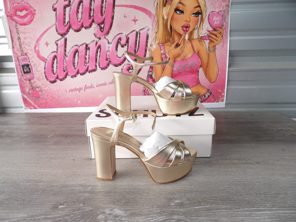 Schutz Keefa Platform Sandals – White (Size US 5)