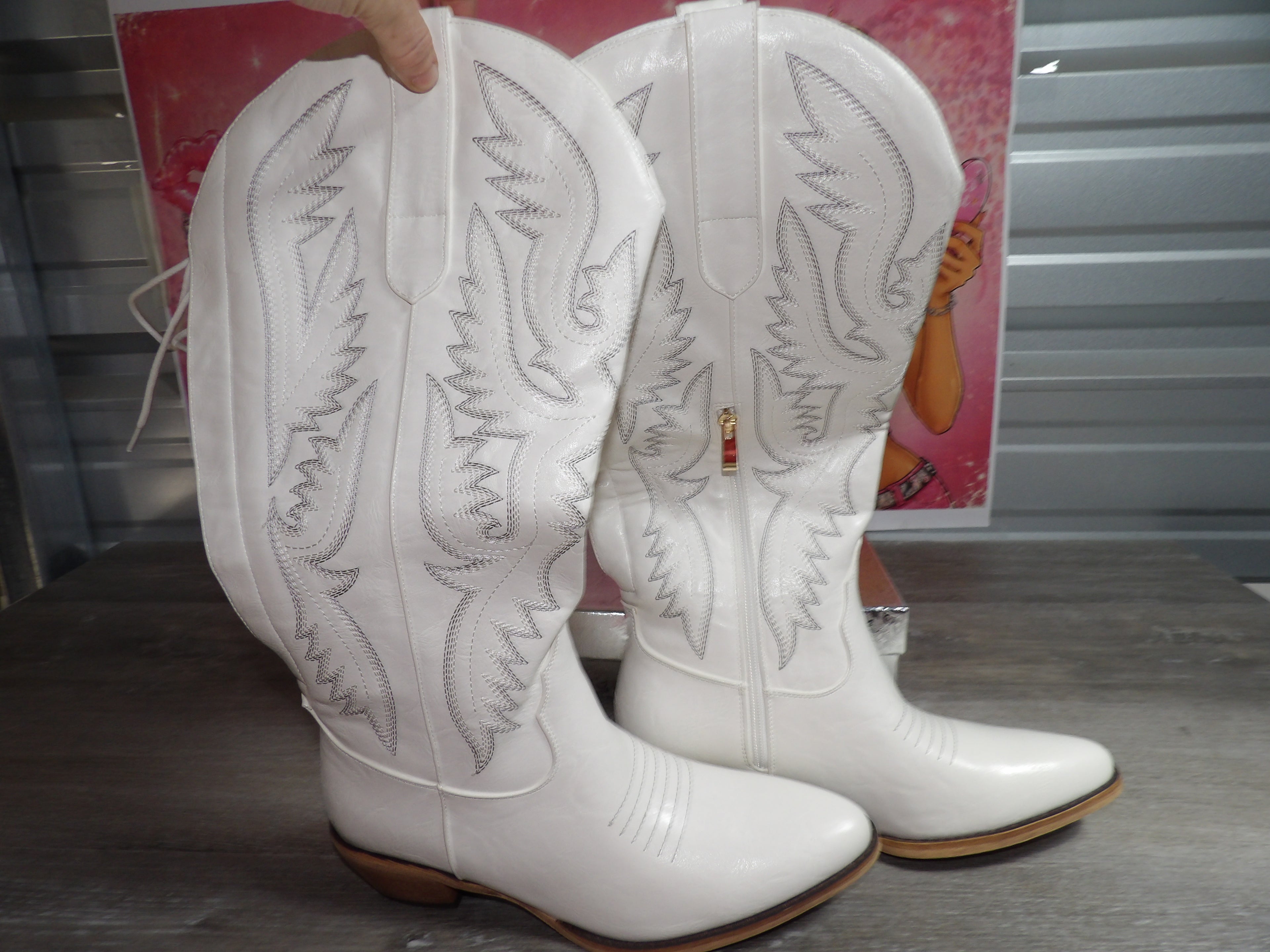 White Faux Leather Knee-High Cowgirl Boots – White (Size US 10)