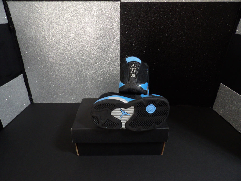 Jordan Retro - Black With Baby Blue Outline (Youth 14)