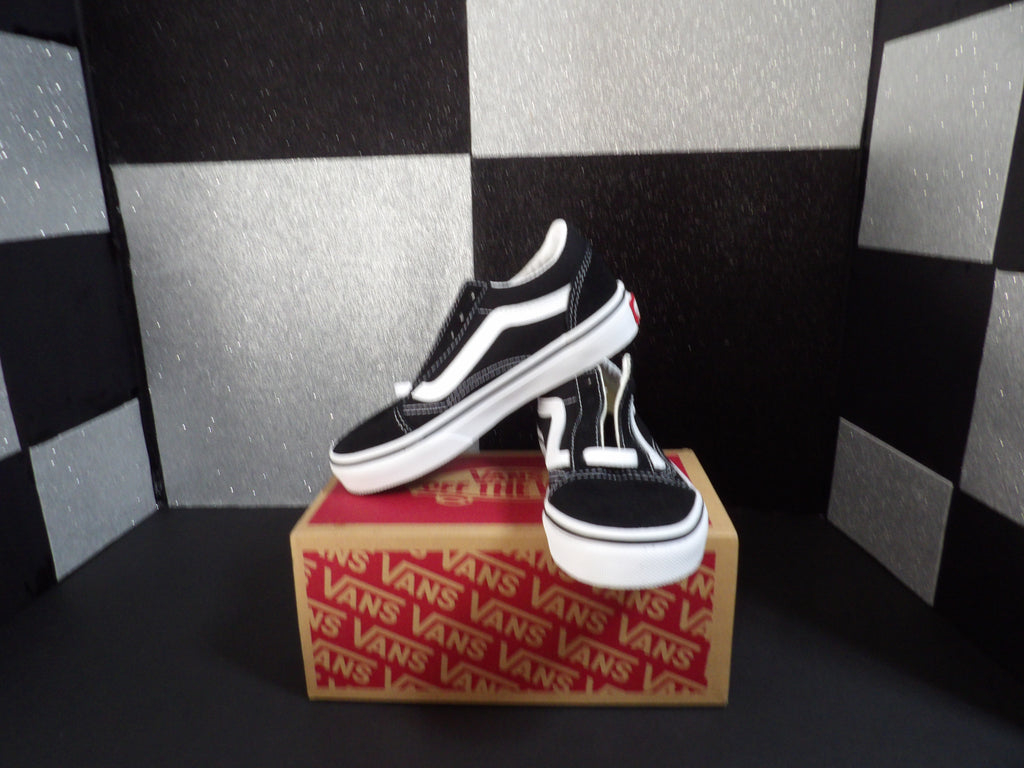 Youth Vans - Black and White (Size Youth 13)