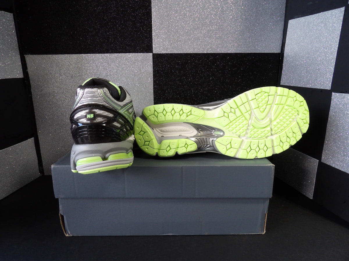New Balance 1906R- Silver,Green  (US 10M 11.5W)