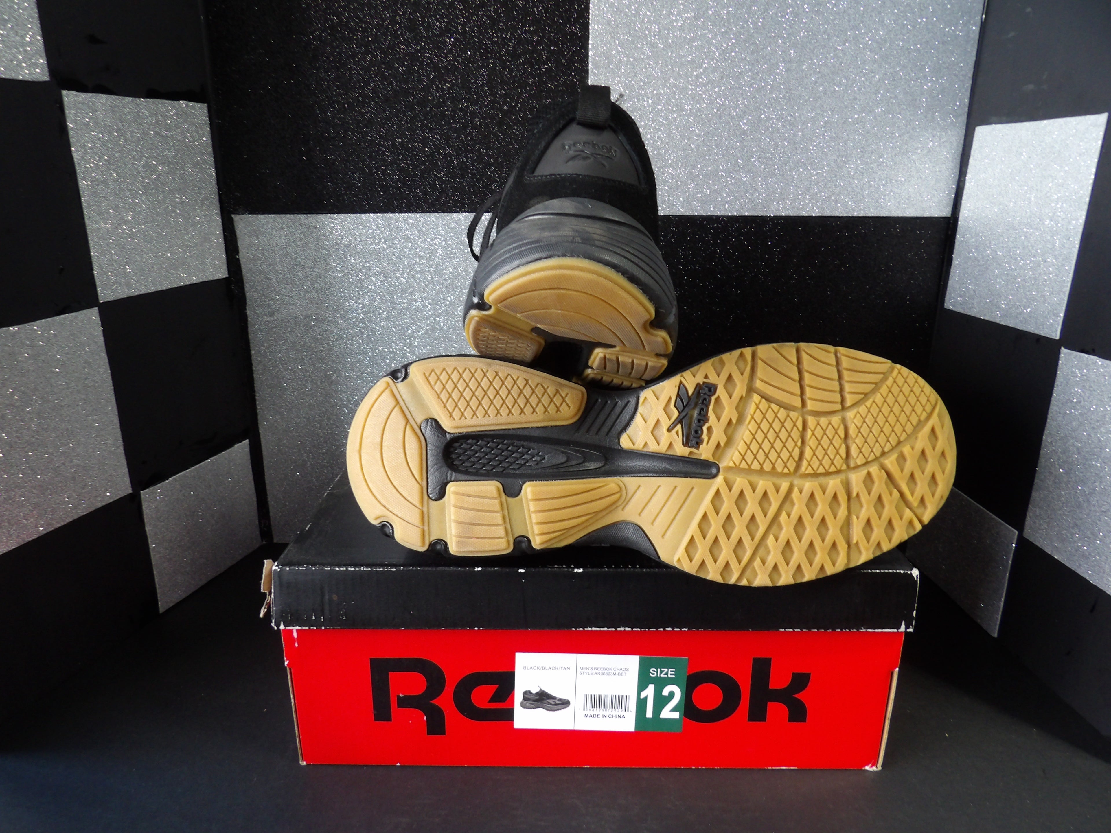 Reebok Chaos- Black (US 12M)