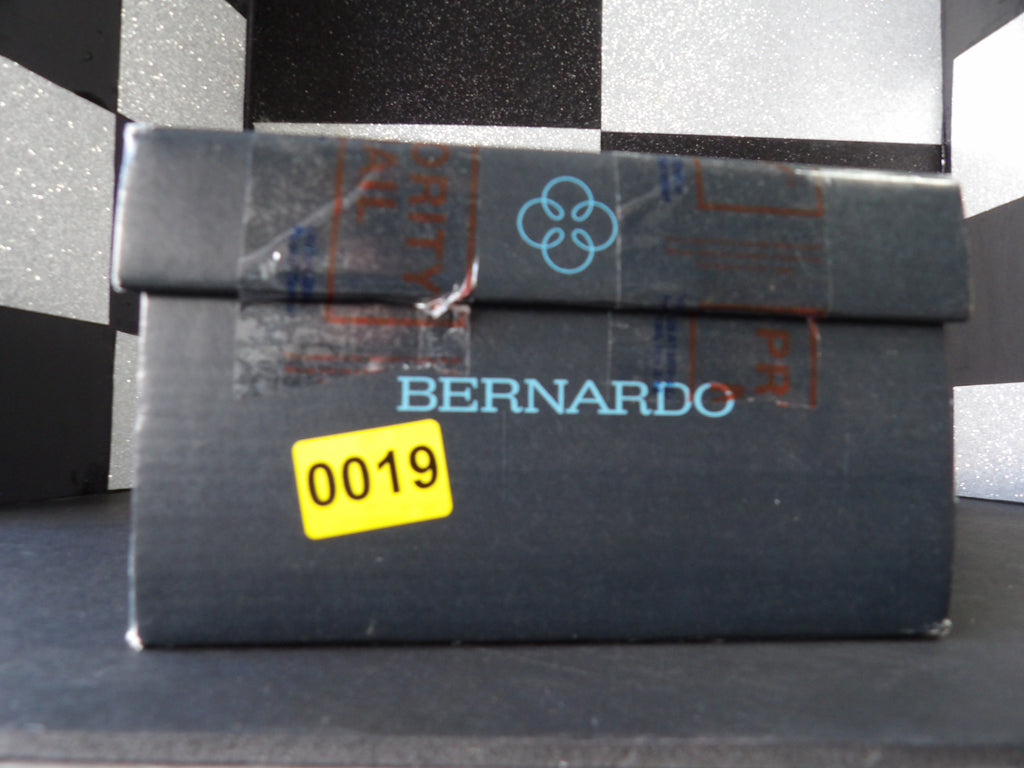 Bernardo Jewel- Cream (US 8.5)