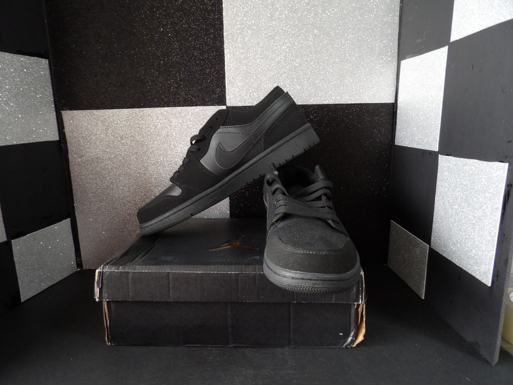 Air Jordan 1 Mid- Black (US 11M)