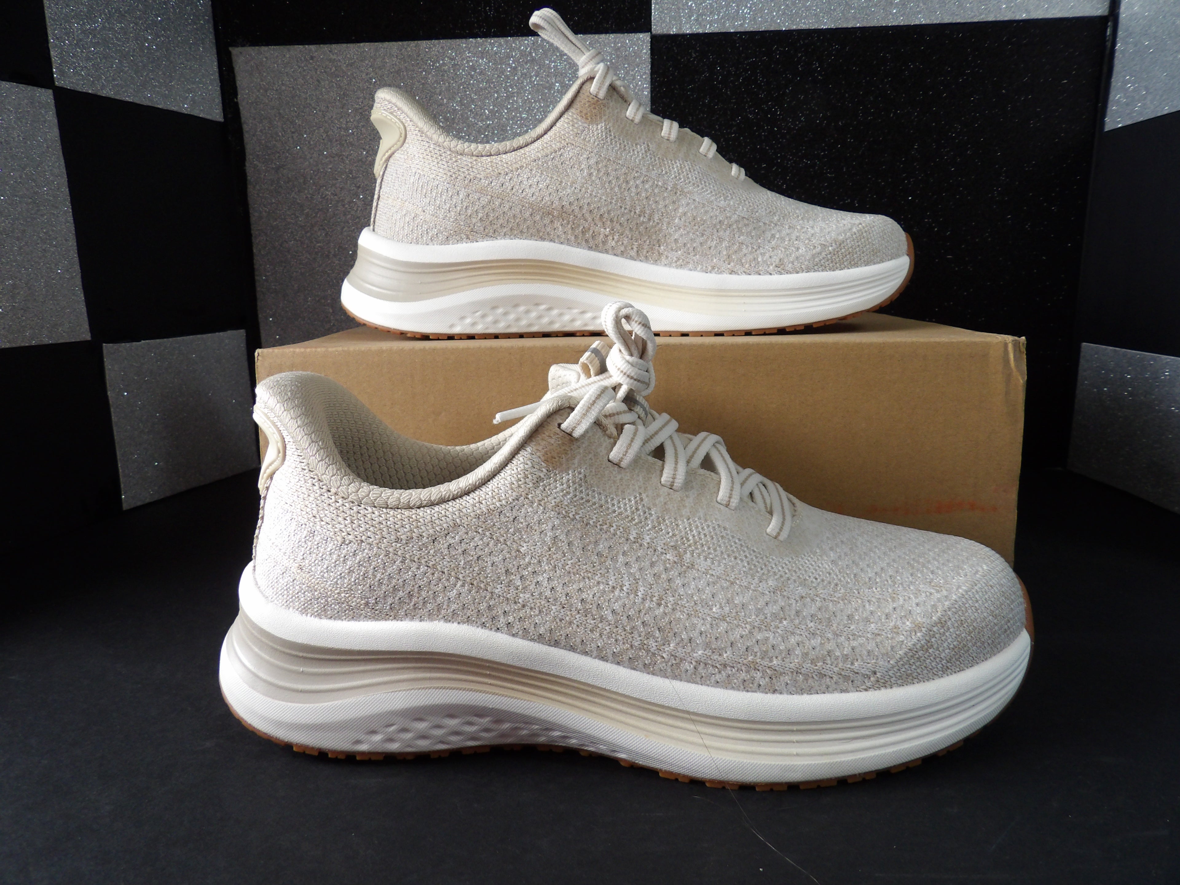 OrthOfeet Coral Stretch Knit- Cream (US 6.5W)