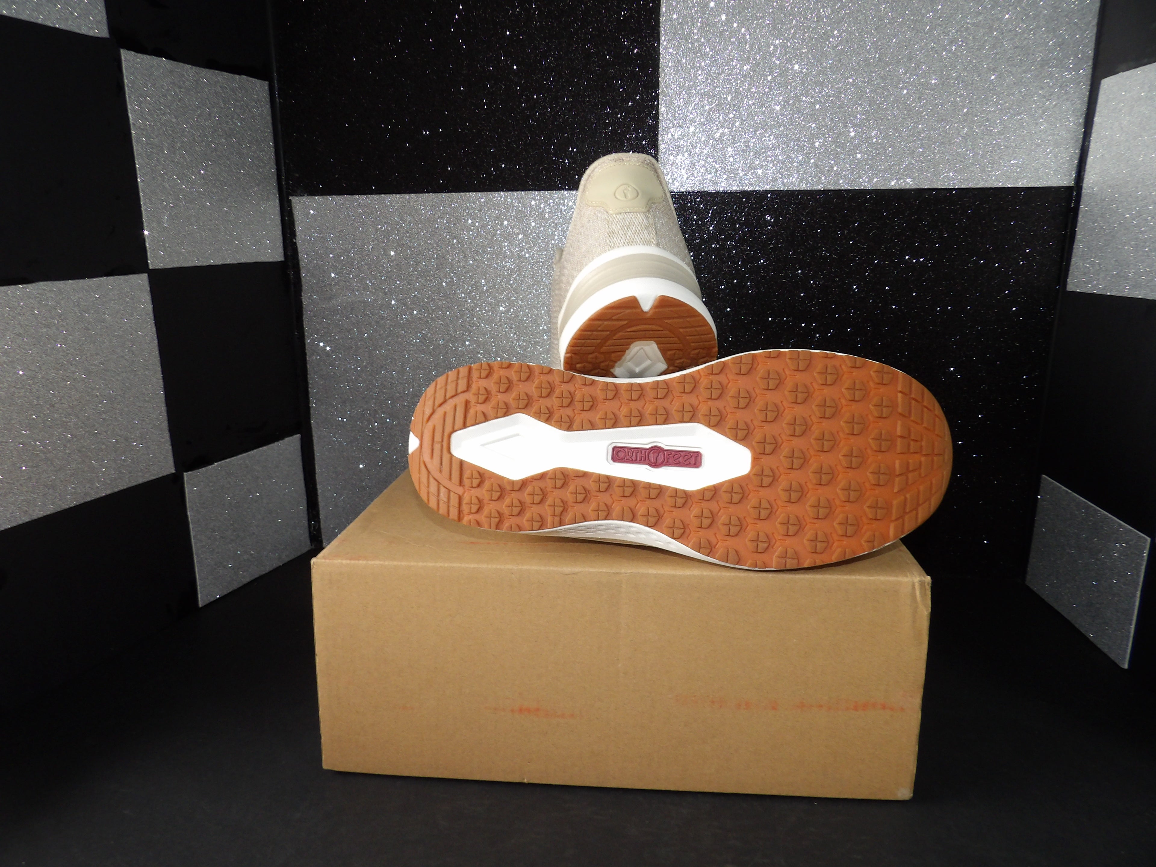 OrthOfeet Coral Stretch Knit- Cream (US 6.5W)