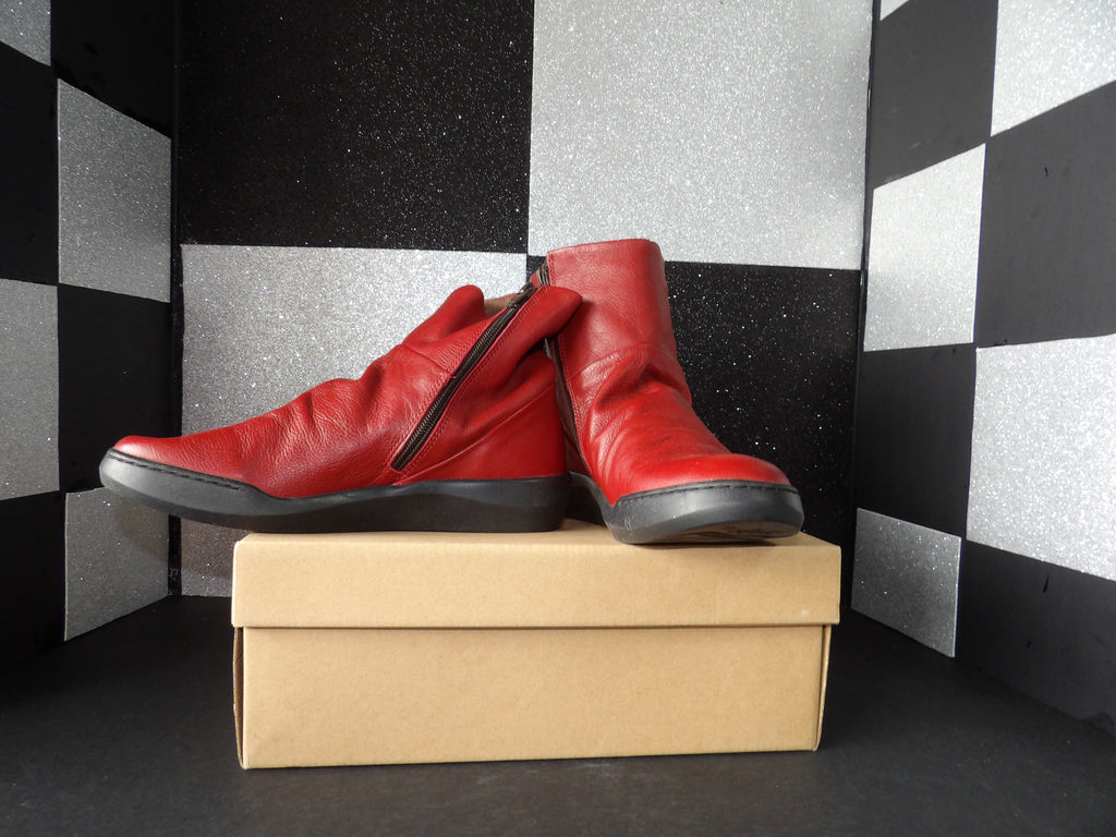 Softinos BLER550SOF Leather Zip-Up Ankle Boots - Red (Size US Women's 7.5)