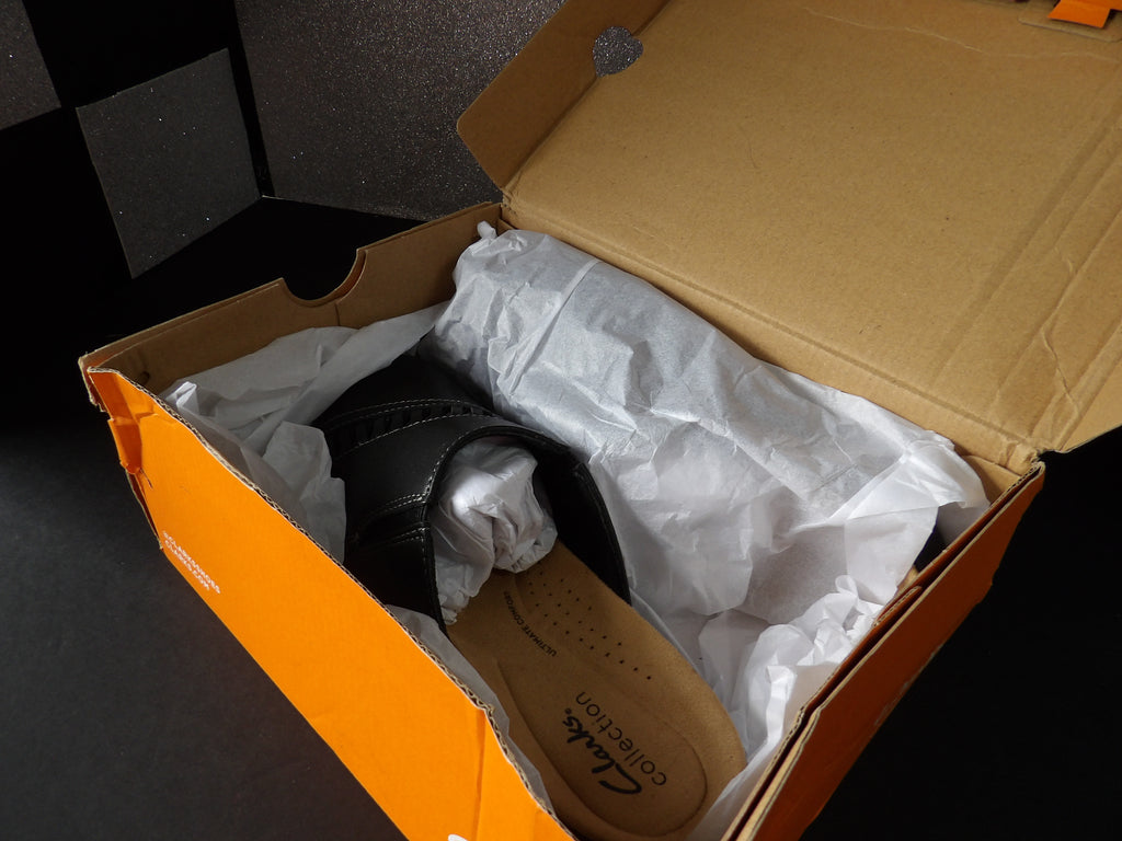 Clarks Laurieann Lux Leather Clogs – Black (Size US Women's 7)