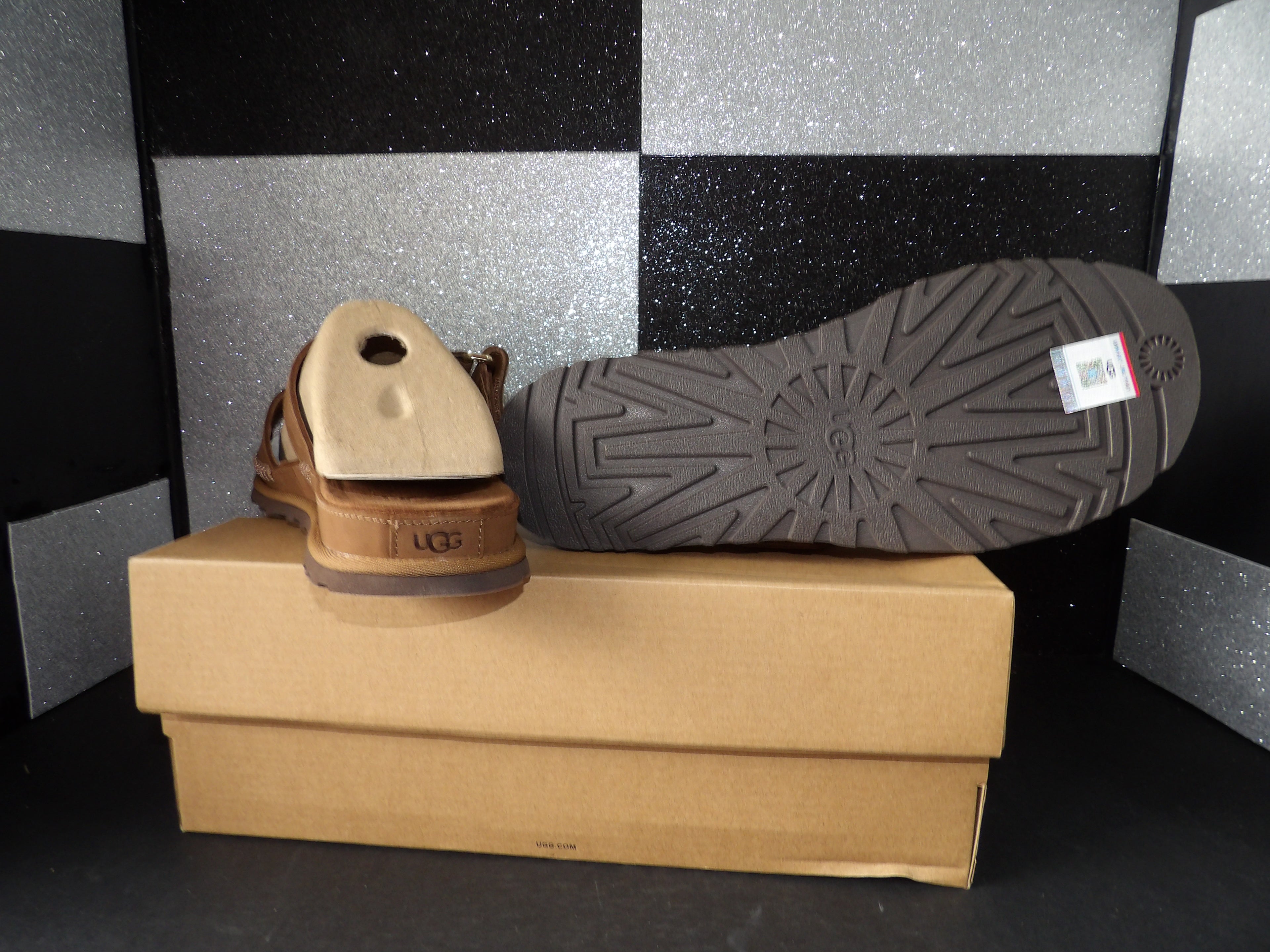 UGG Goldengaze- Brown (US 10W)