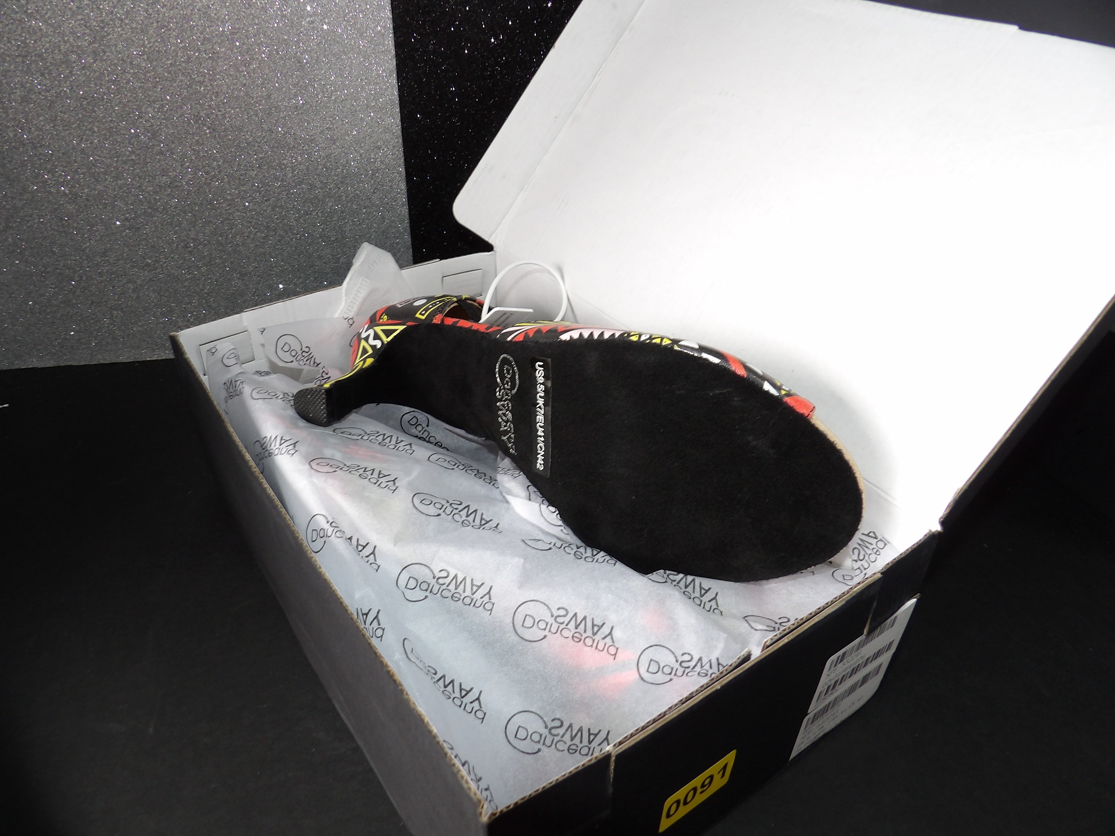 DANCE AND SWAY Heel- Black, Red, Yellow (US 9.5W)