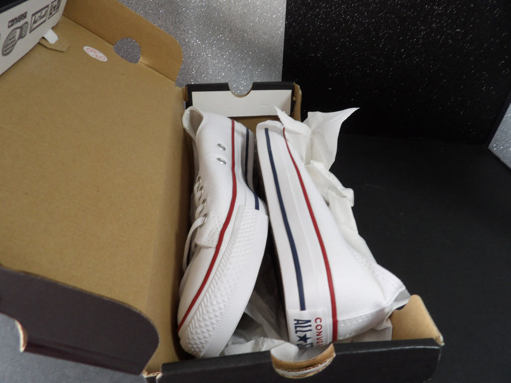 Converse All Stars- White (US 8.5)