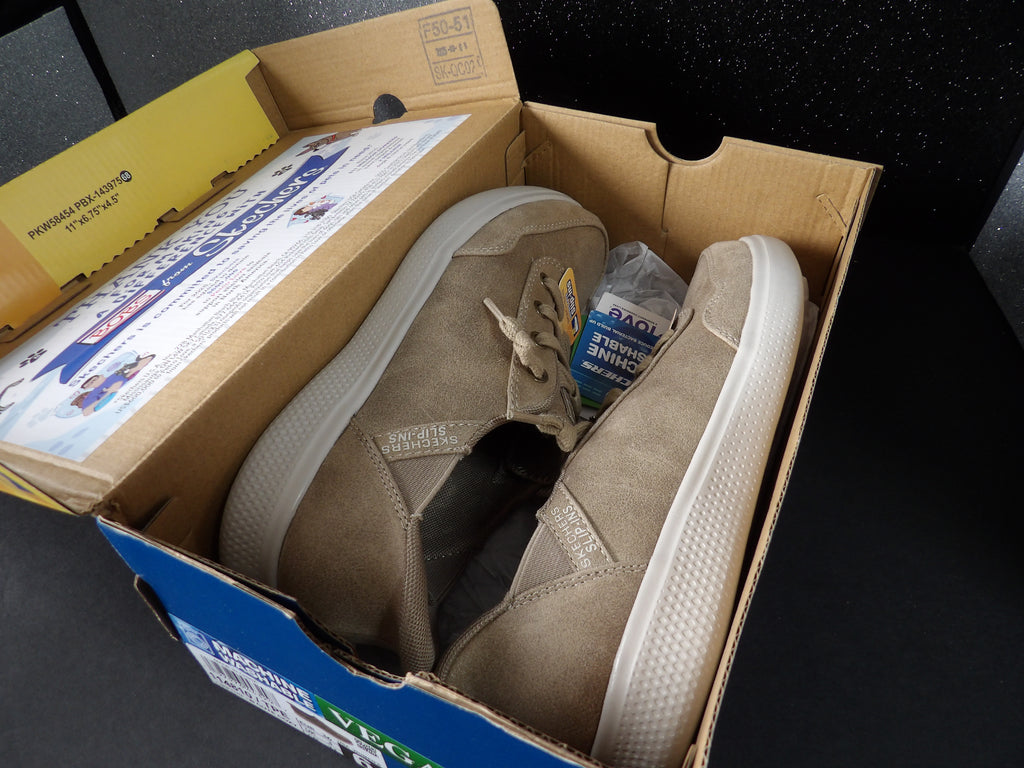 Skechers B Cute Cozy- Brown (US 6W)