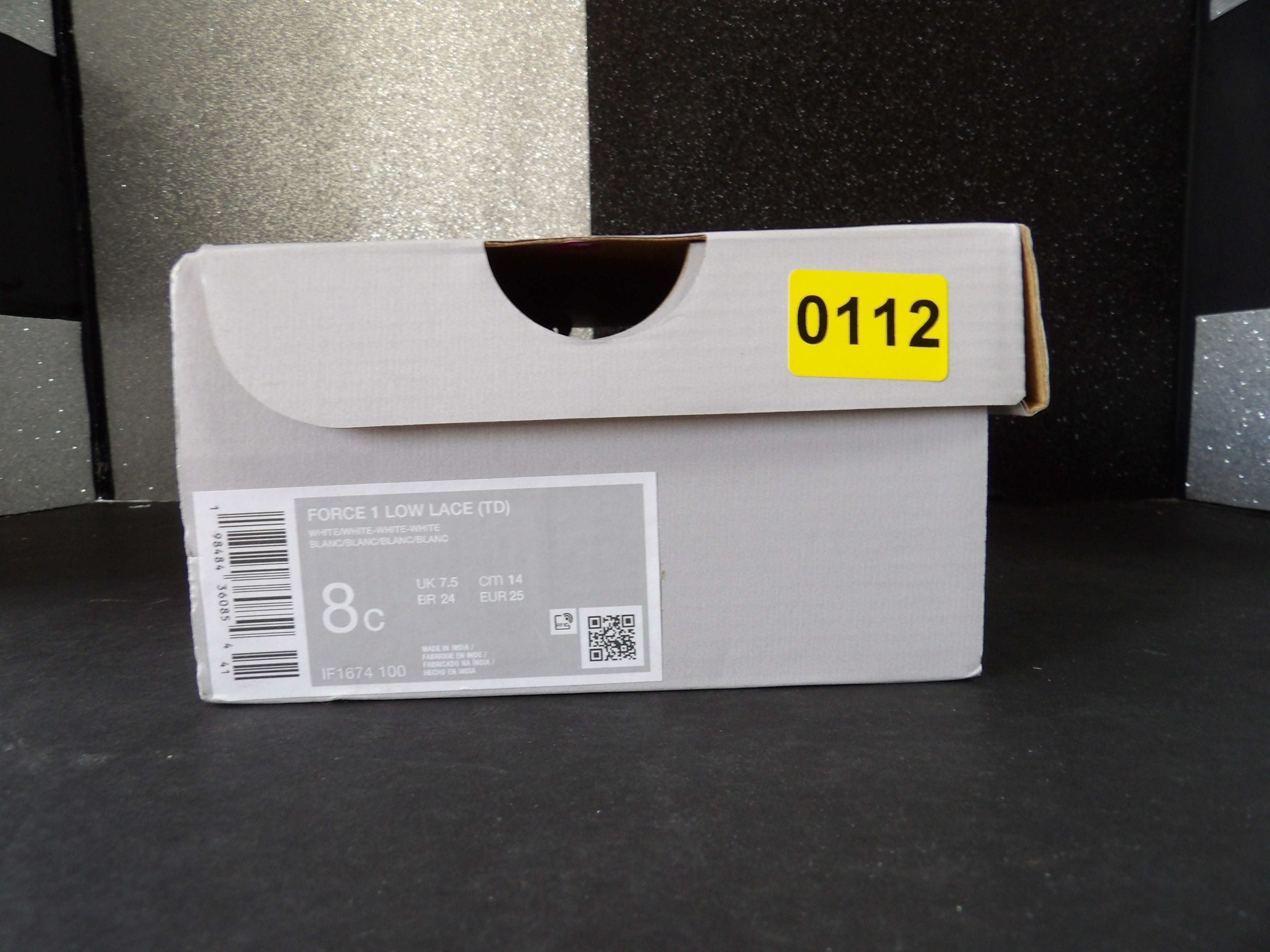 Nike Force 1 Low Lace- White (US 8C)