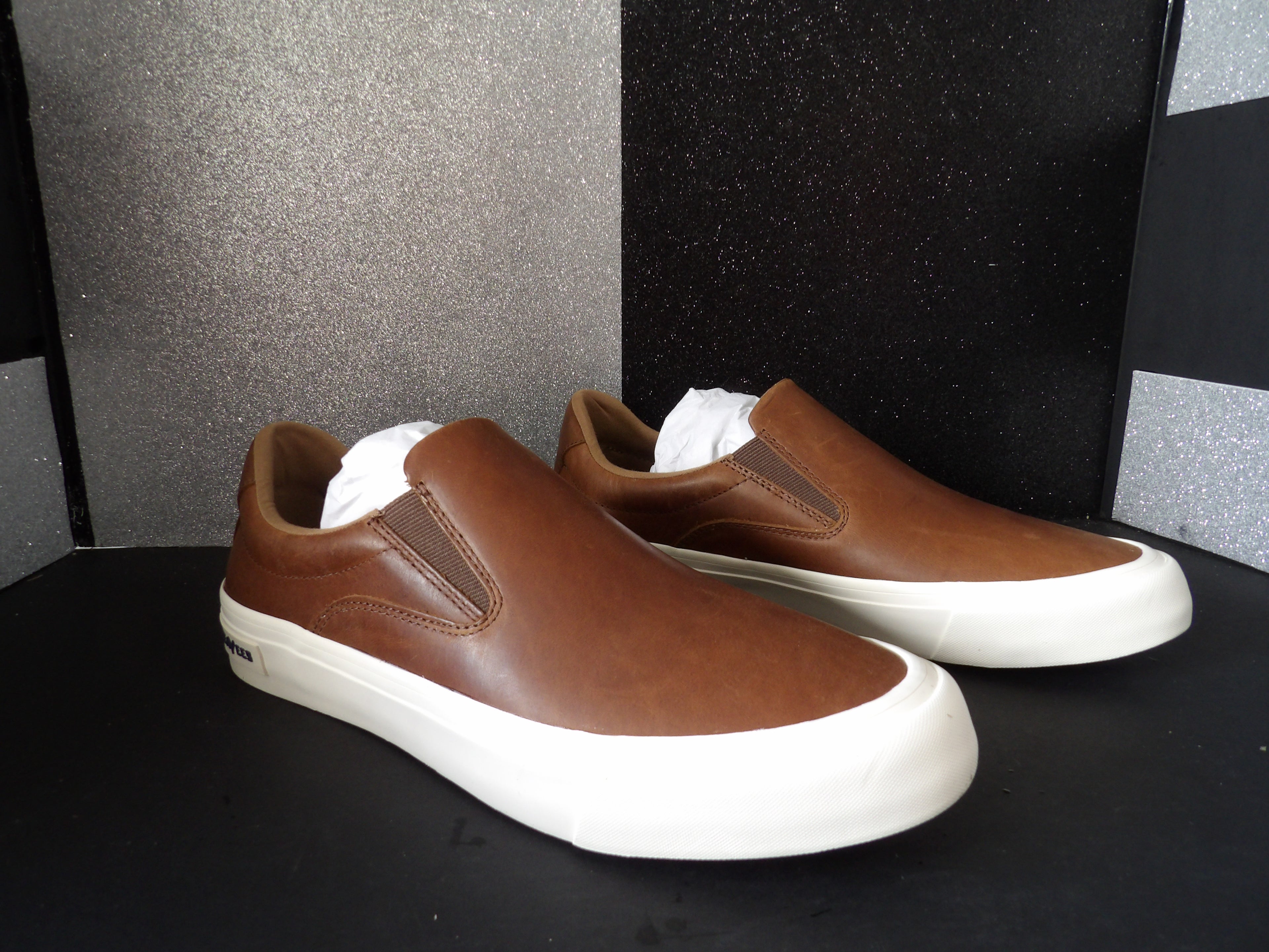 SeaVees Hawthorne Slip-On - Brown (Size US Men's 9)