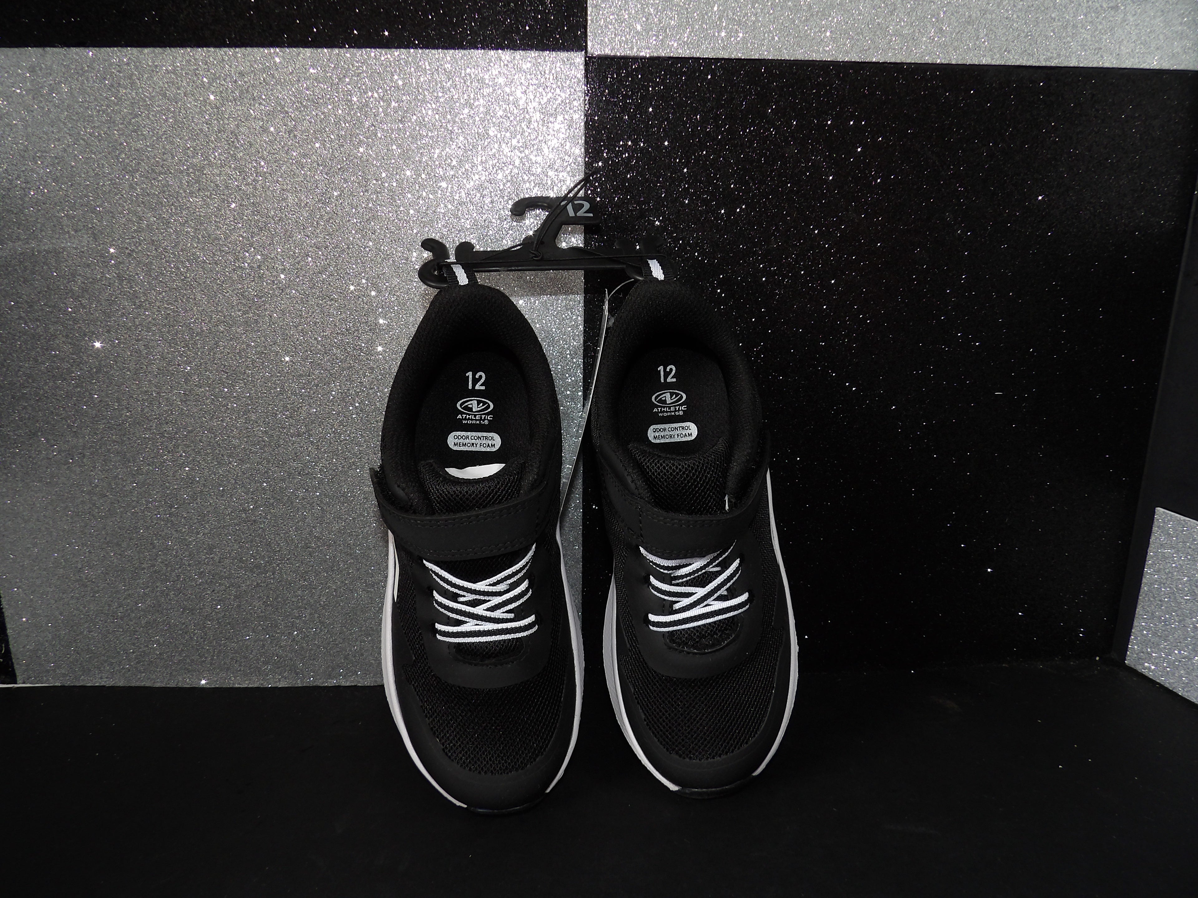 Athletic Works Toddler Girls Athletic Sneakers - Black/White (Size US Toddler 12)