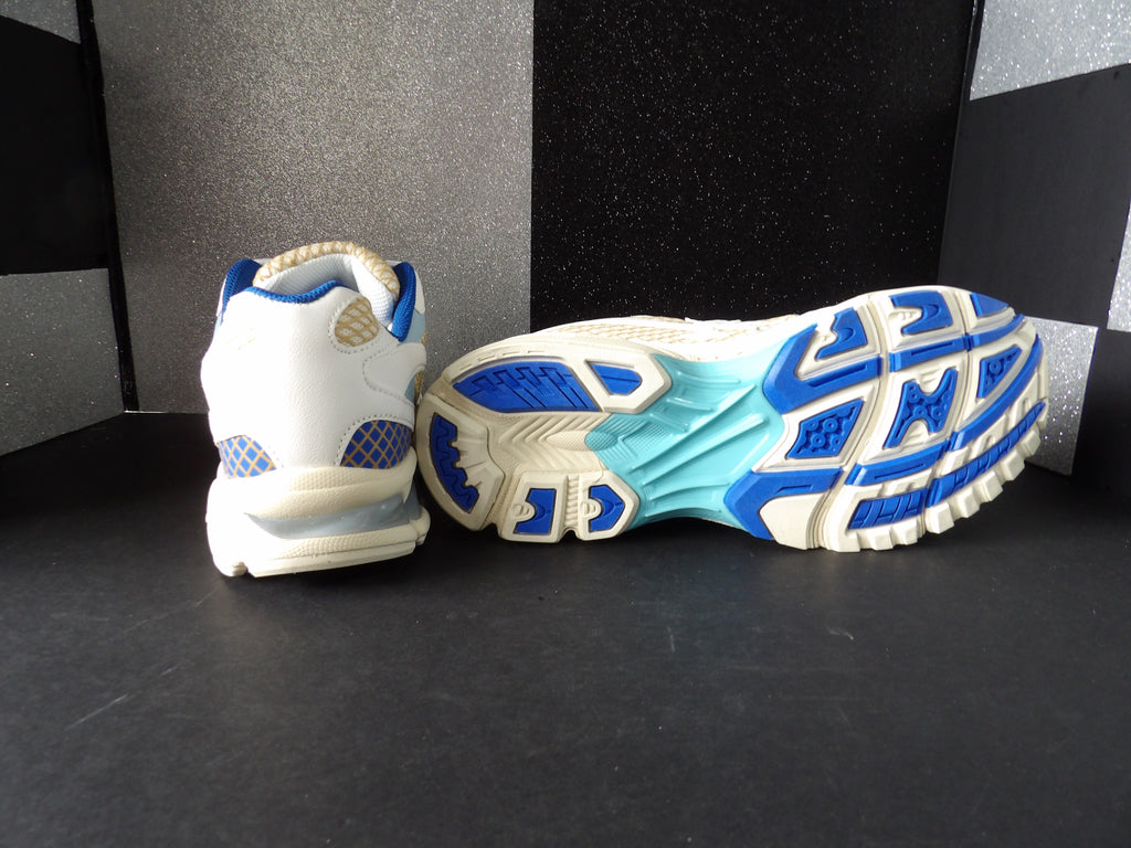 Bravest Studios Kross Kountry Runner - White/Blue (Size Men's US 11, Women's US 12.5, EU 44)