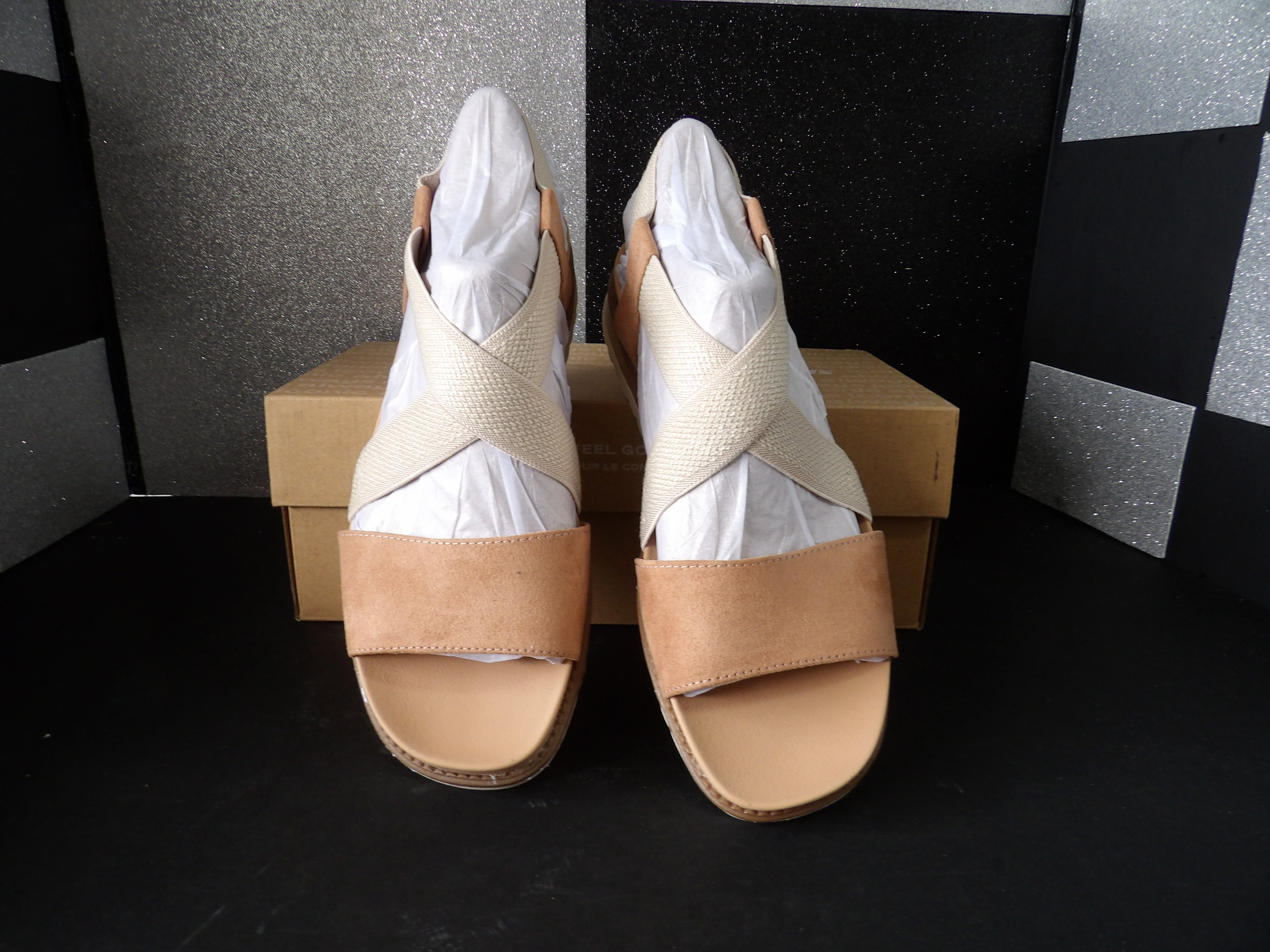 Dr. Scholl's Island Comfort Sandals - Birch (Size US Women's 7.5)