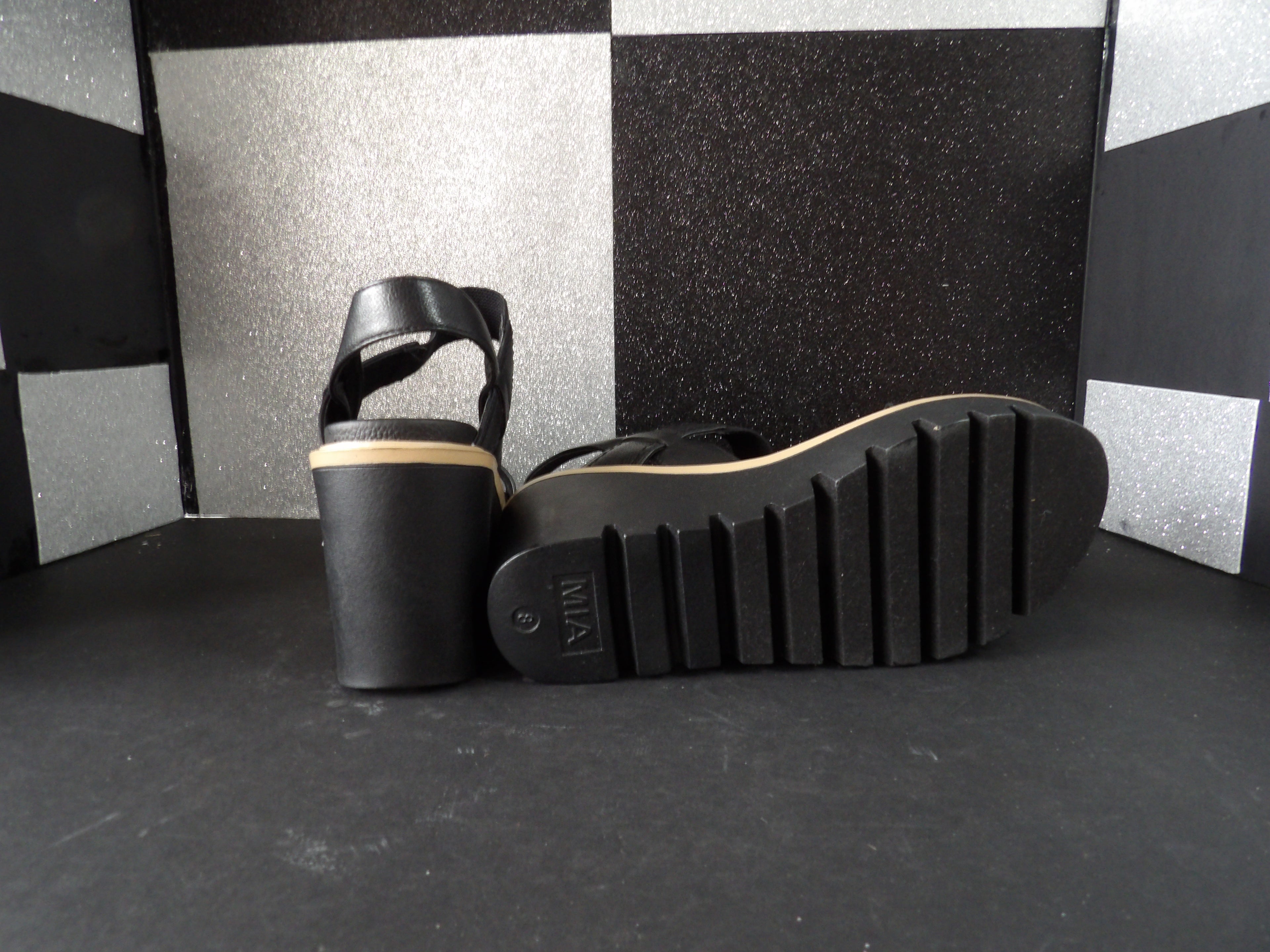 MIA Elamul Platform Sandals - Black (Size US Women's 8)