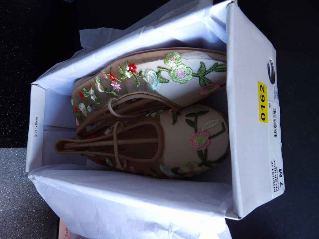 Wild Pair August Floral Embroidered Mesh Ballet Flats - Nude (Size US Women's 7)