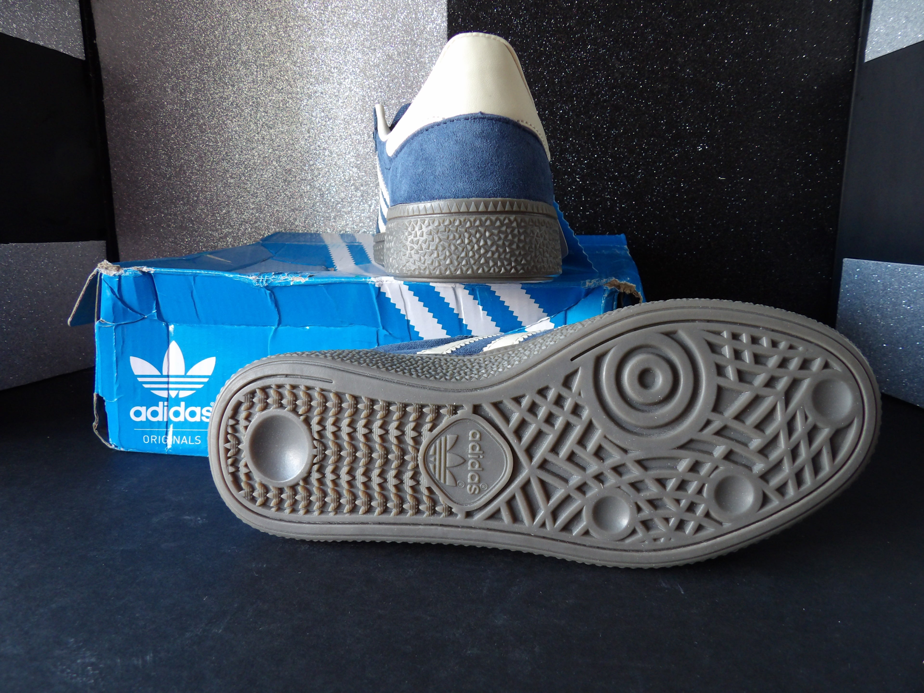Adidas Handball Spezial Sneakers - Night Indigo/Grey (Size US Youth 4Y / Women's 5.5)