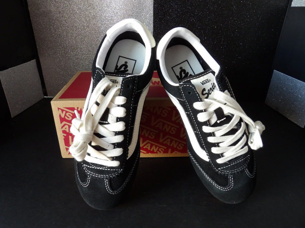 Vans Super Lowpro Sneakers - Black/True White/Gum (Size US Youth 4, Women's 5.5)