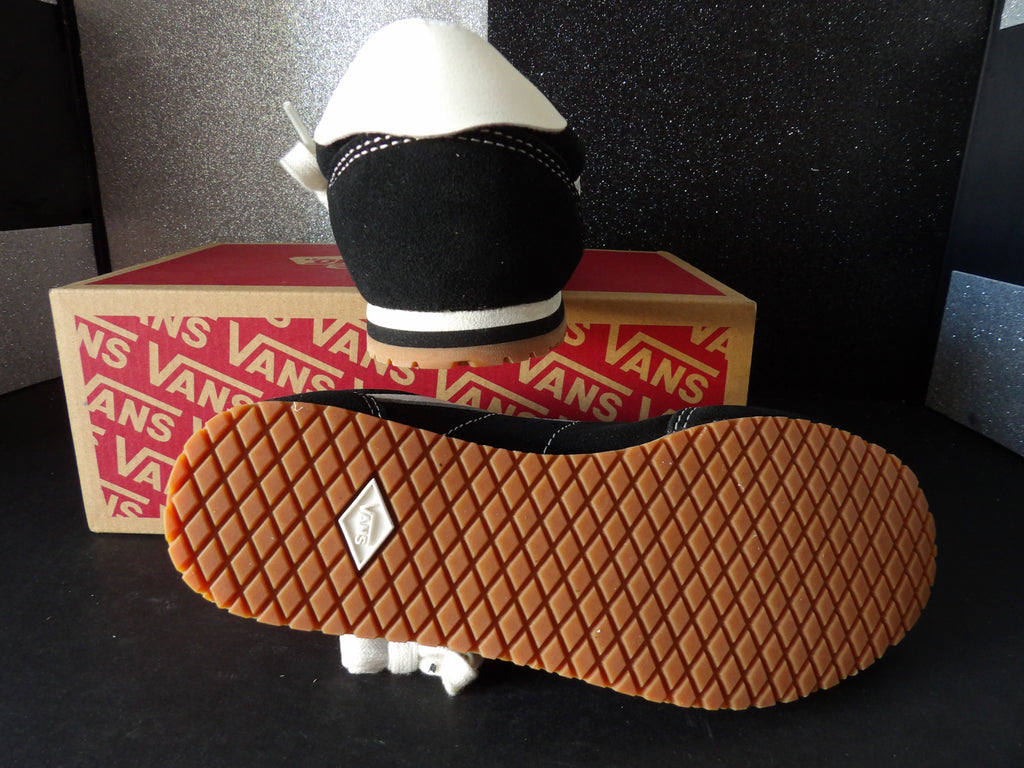Vans Super Lowpro Sneakers - Black/True White/Gum (Size US Youth 4, Women's 5.5)