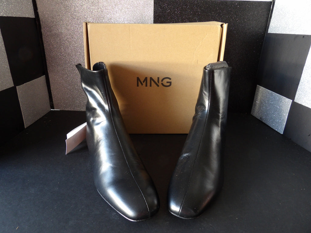 MANGO Clue 619 Leather Ankle Boots - Black (Size US Women's 9)