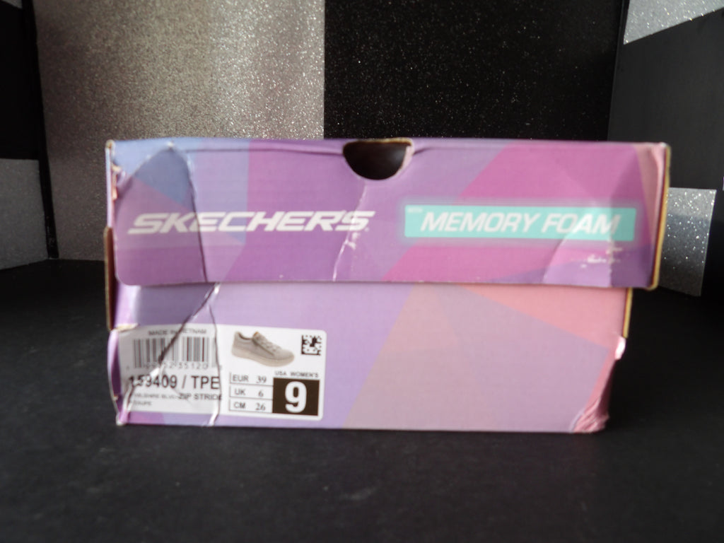 Sketchers Zip Stride- Cream (US Women's 9)