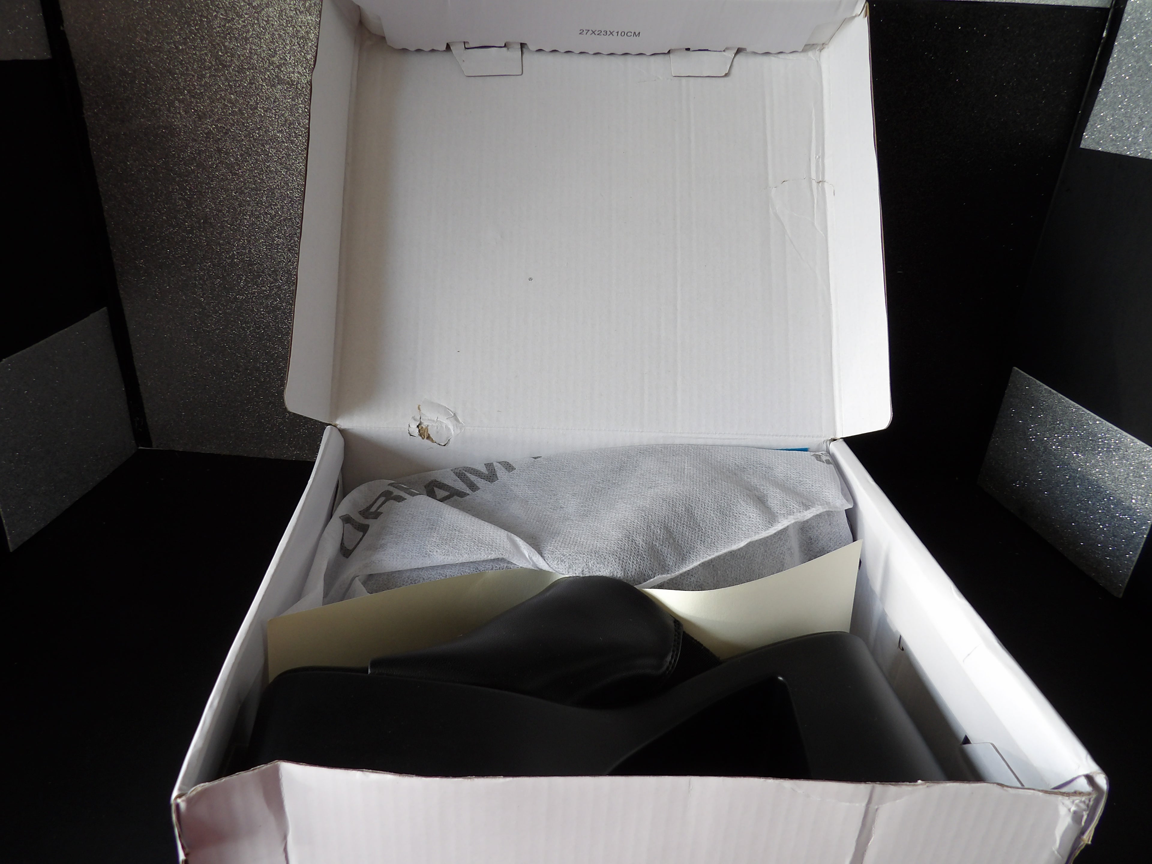 Dream Pairs Chunky Heel- Black (US Women's 8)