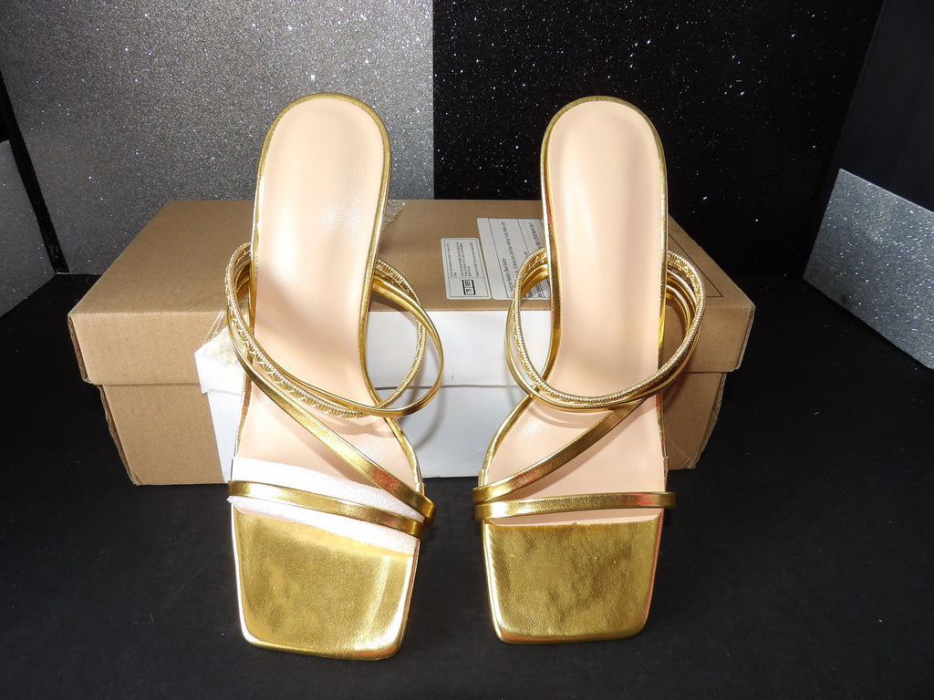 Halshun Shoe Factory Heels - Gold (US Women's 5)