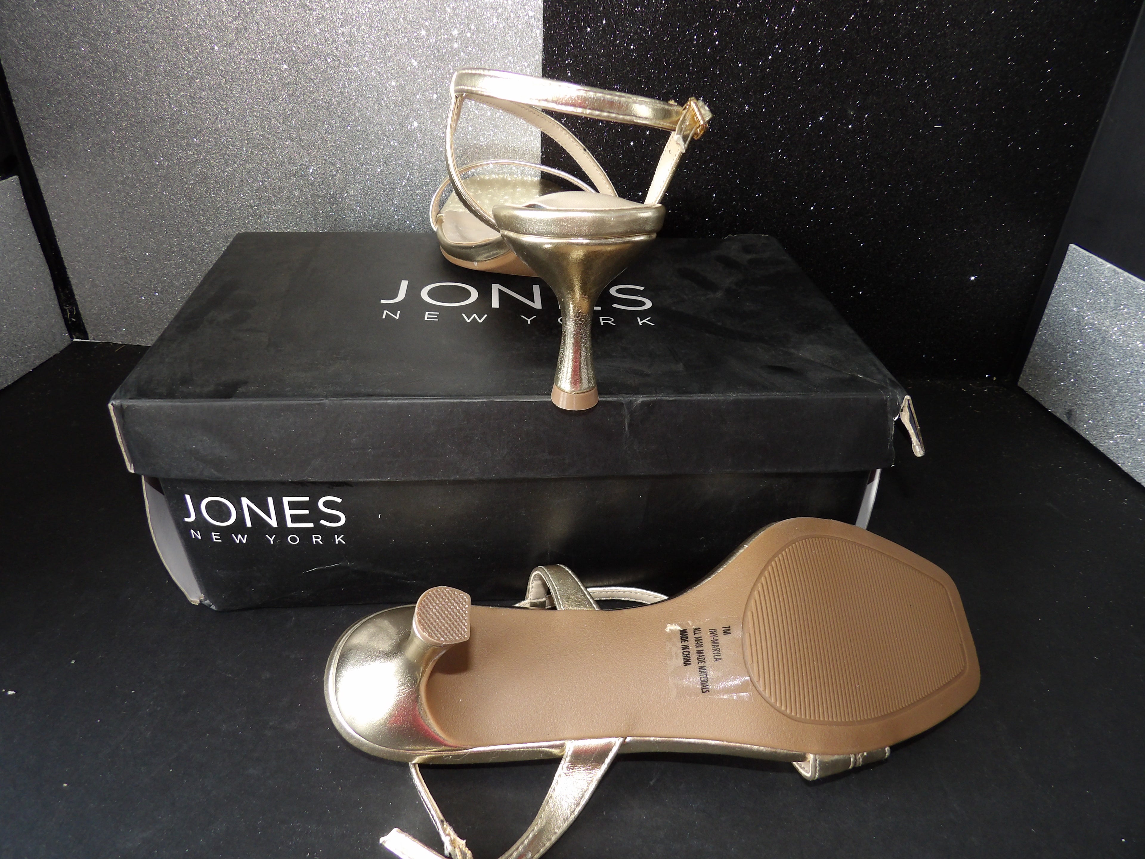 Jones New York Maryla Heels- Gold (US Women's 7)