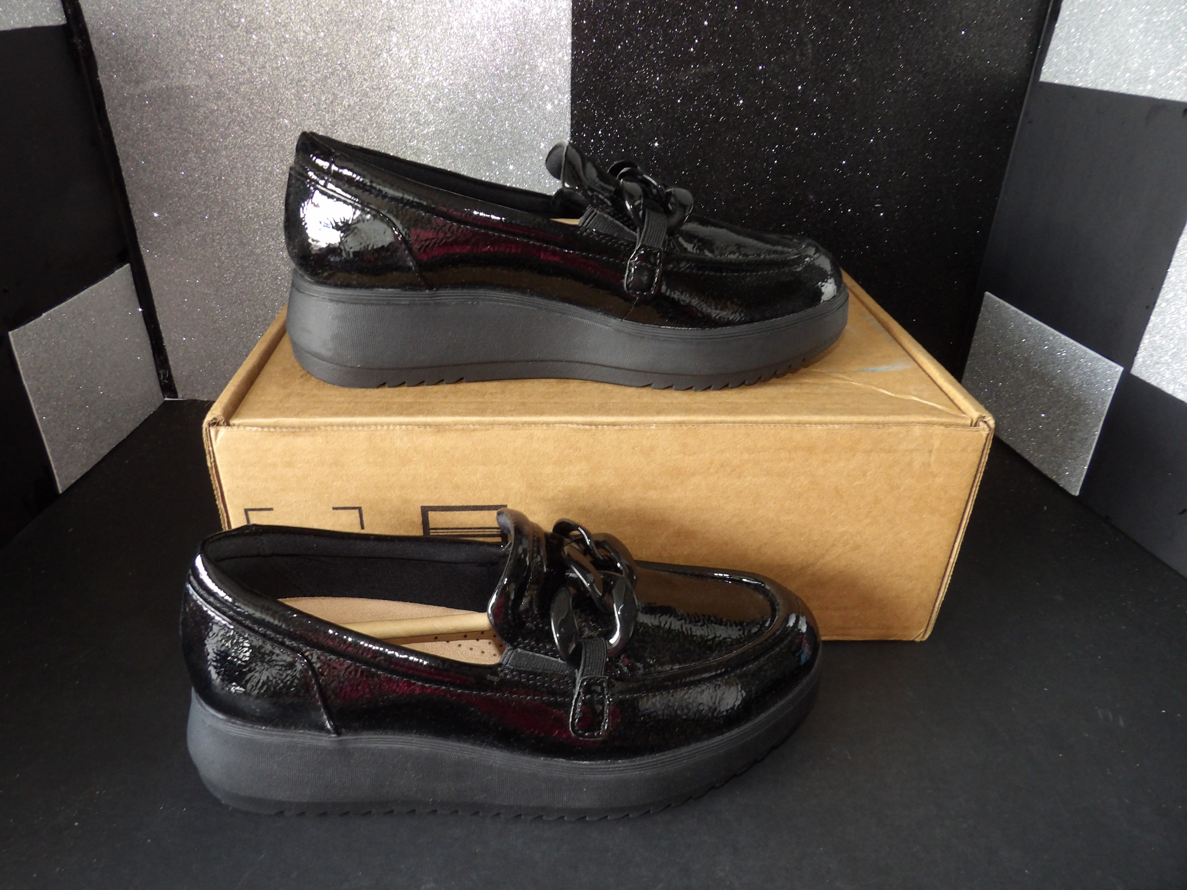 Clarks Patent Leather Platform Loafers - Black (Women's US 8)