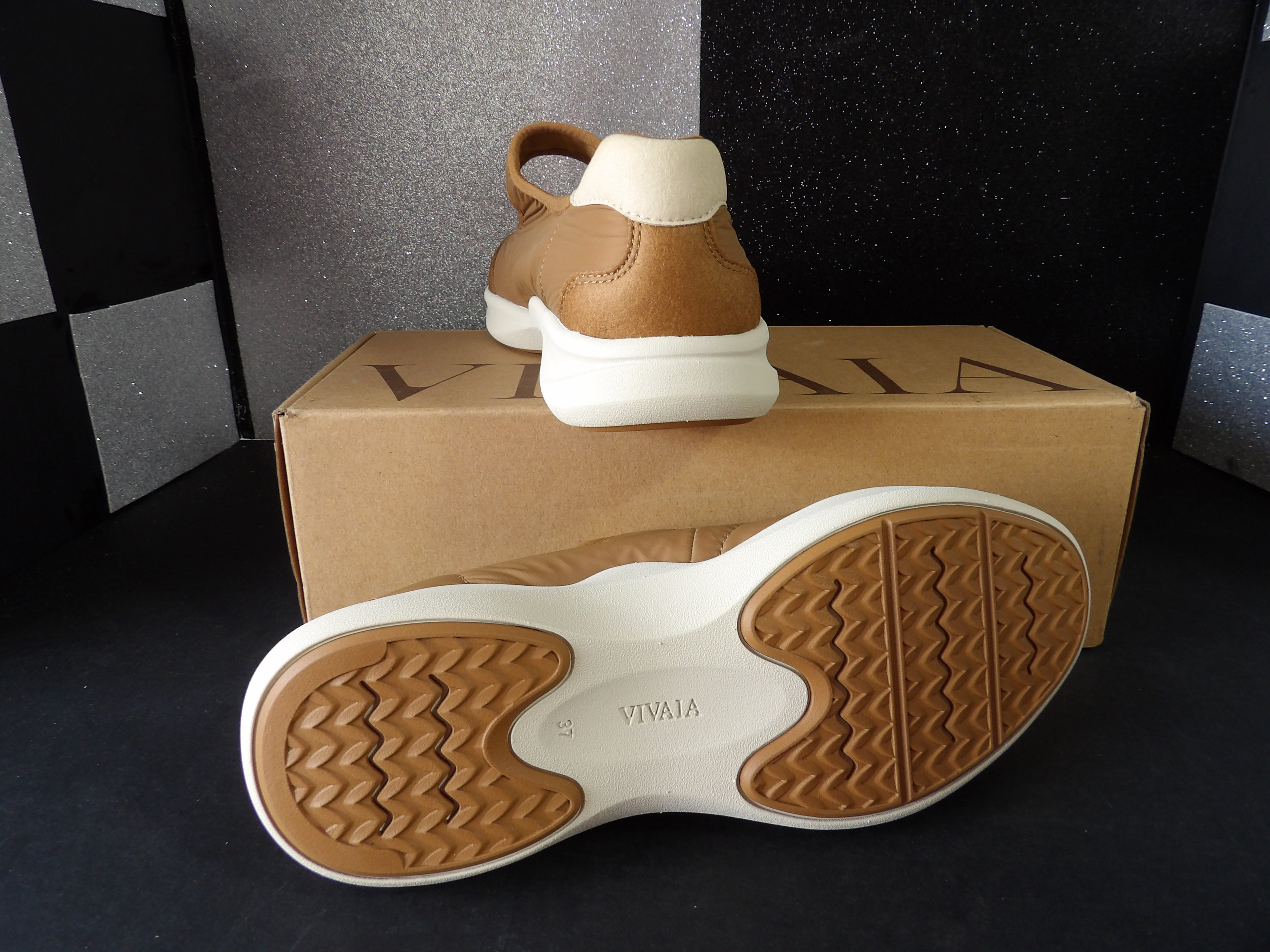 VIVAIA Ivee Mary Jane Sneaker Flats - Chestnut Brown (Women's US Size 6.5)