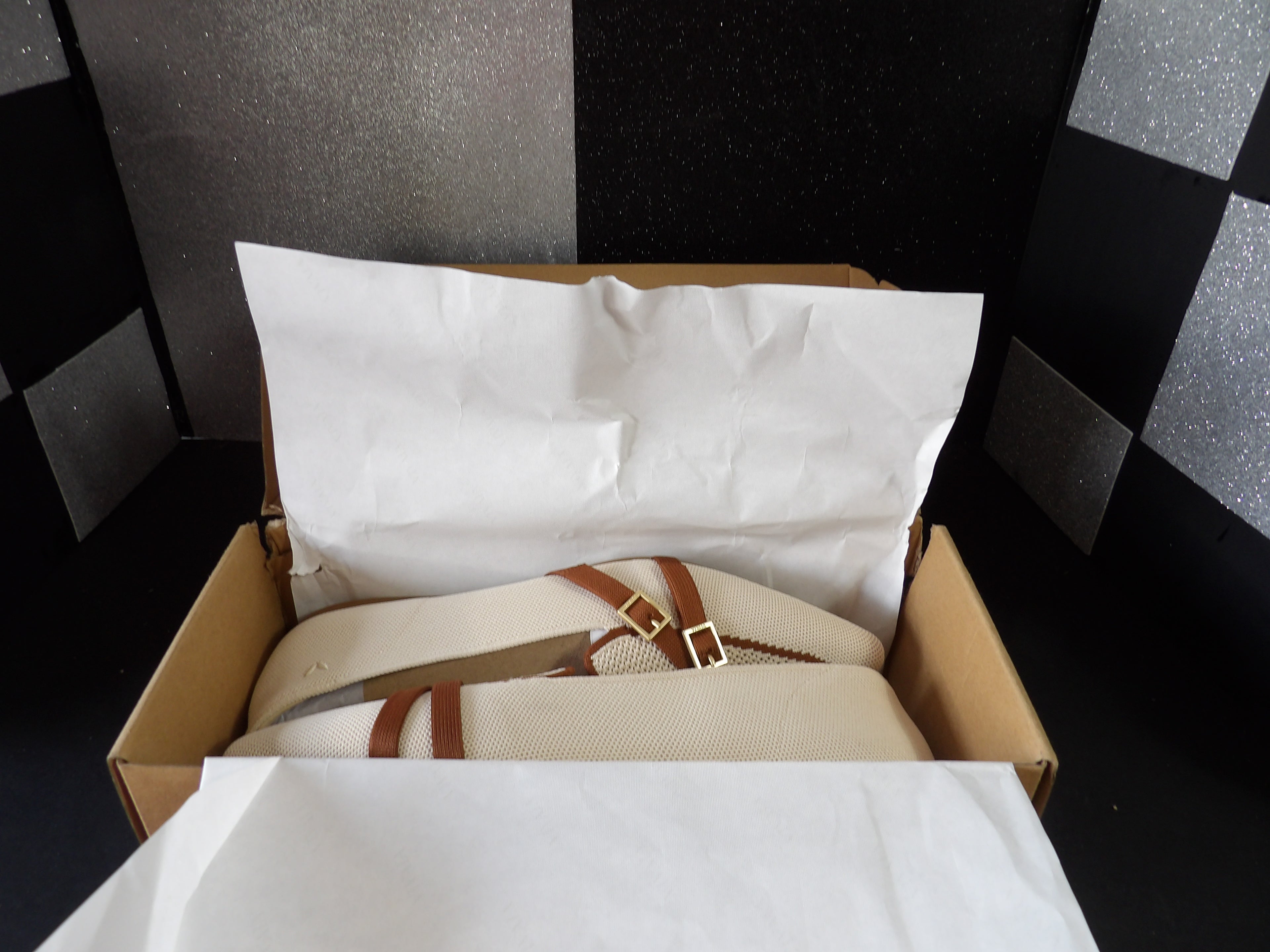 VIVAIA Marvis Knit Loafers – Ivory/Camel (Women's US Size 10)