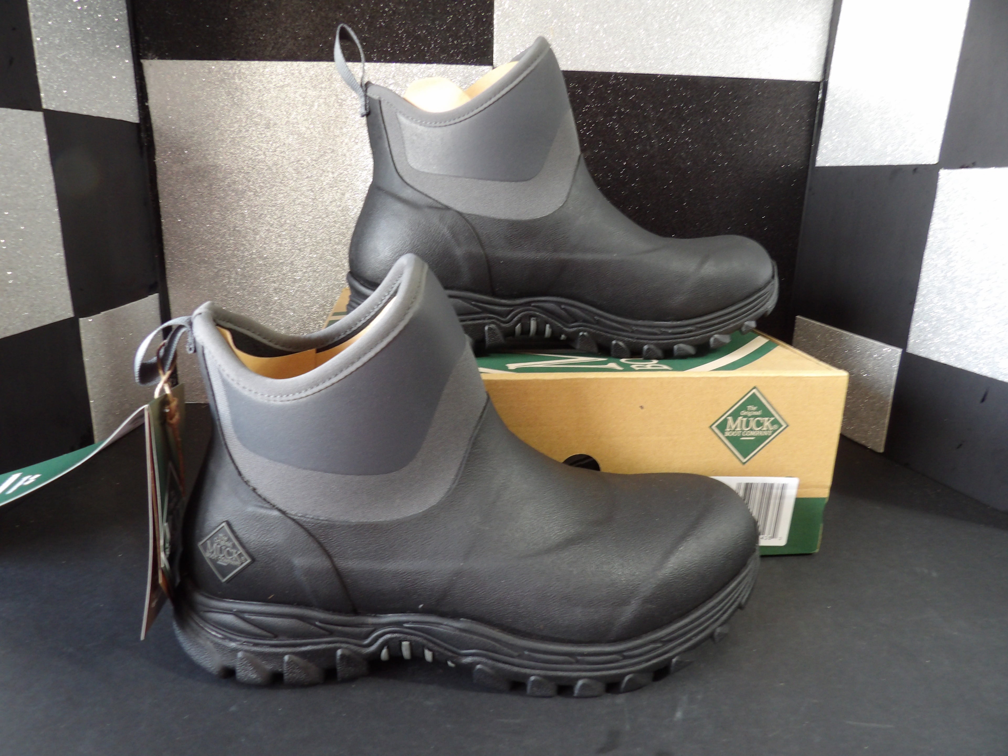Original Muck Boot Company Arctic Sport II Ankle Boots – Black (Men's US Size 9)